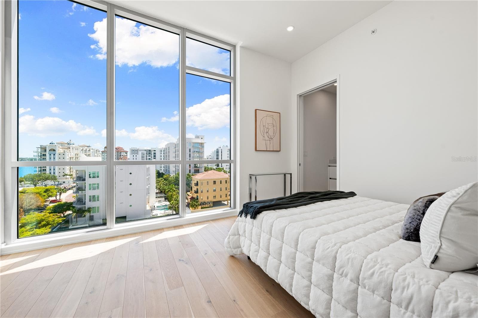 Condominium at 111 GOLDEN GATE #602, SARASOTA, photo 38 of 72