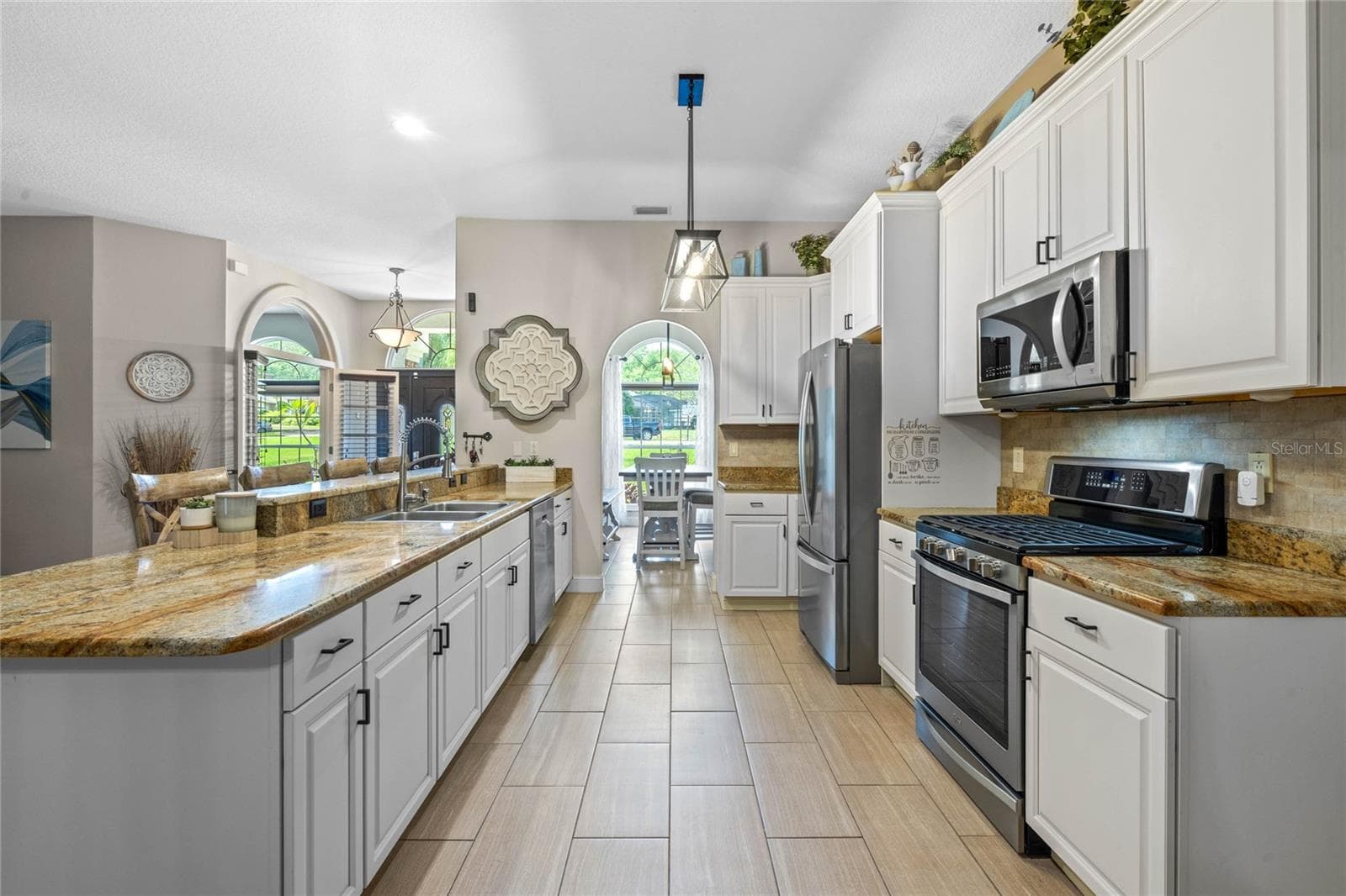 Single Family Residence at 11516 LYONS CT, CLERMONT, photo 13 of 61