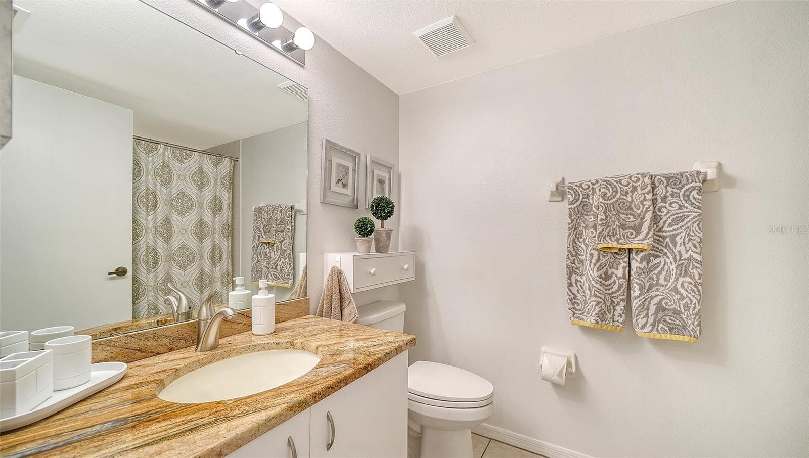 Condominium at 9330 CLUBSIDE CIR #3202, SARASOTA, photo 31 of 69