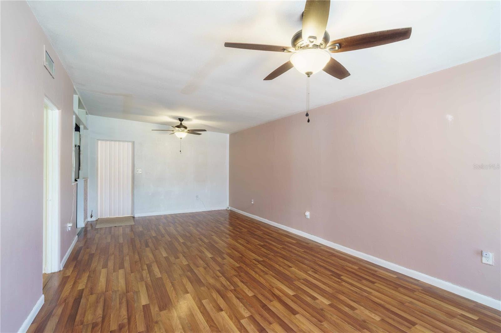 Large great room and dining area - 3523 SE 6TH ST, OCALA
