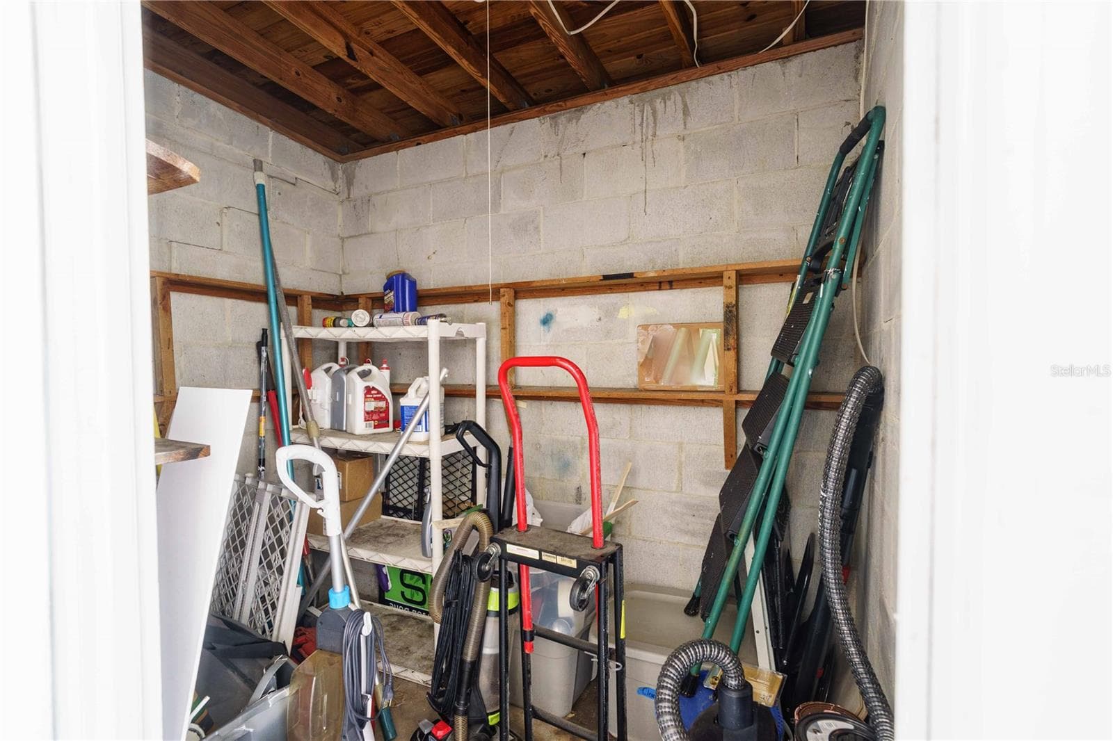 Storage room in carport - 3523 SE 6TH ST, OCALA