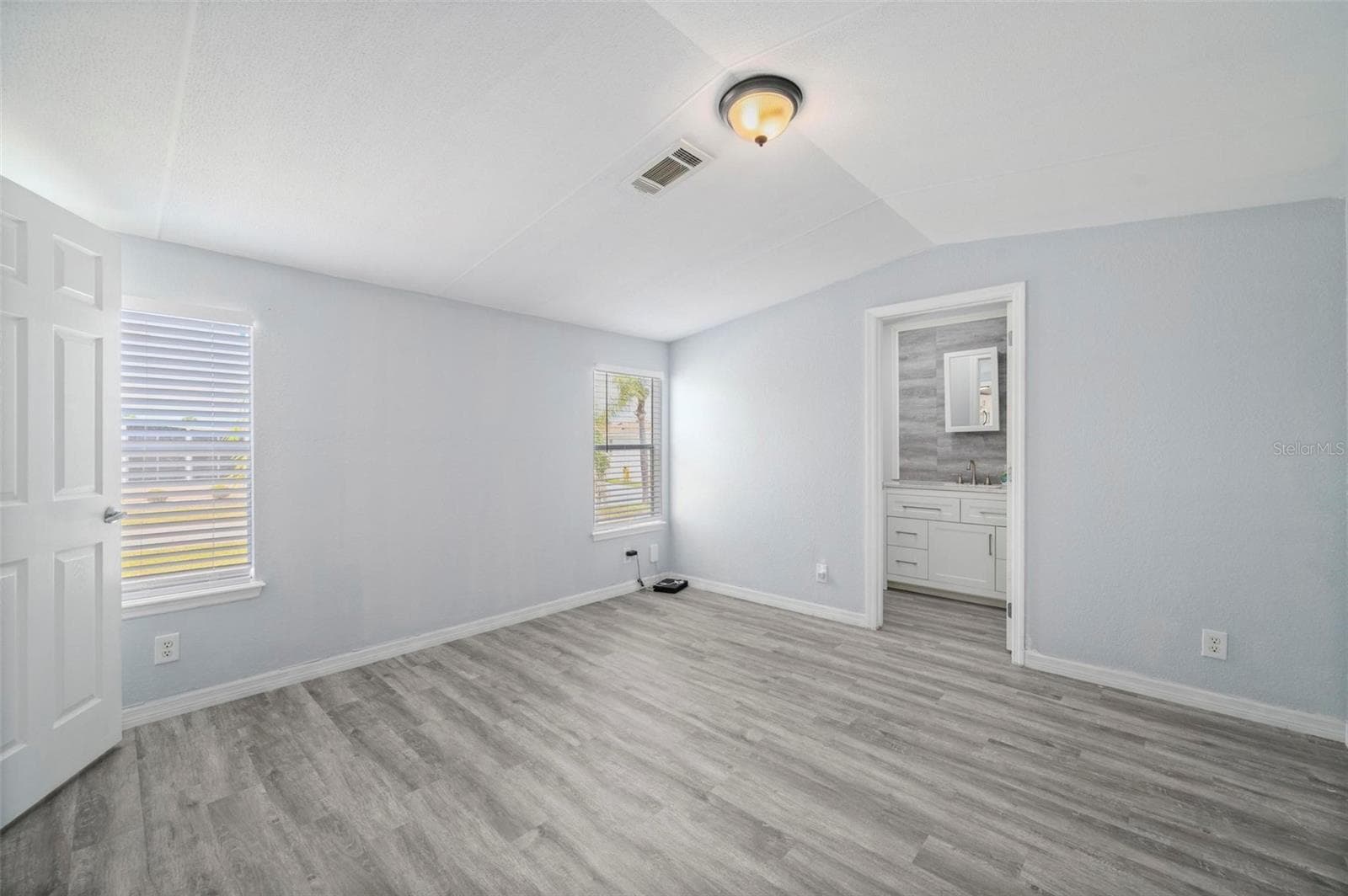 Manufactured Home at 1000 KINGS HWY #101, PORT CHARLOTTE, photo 13 of 67
