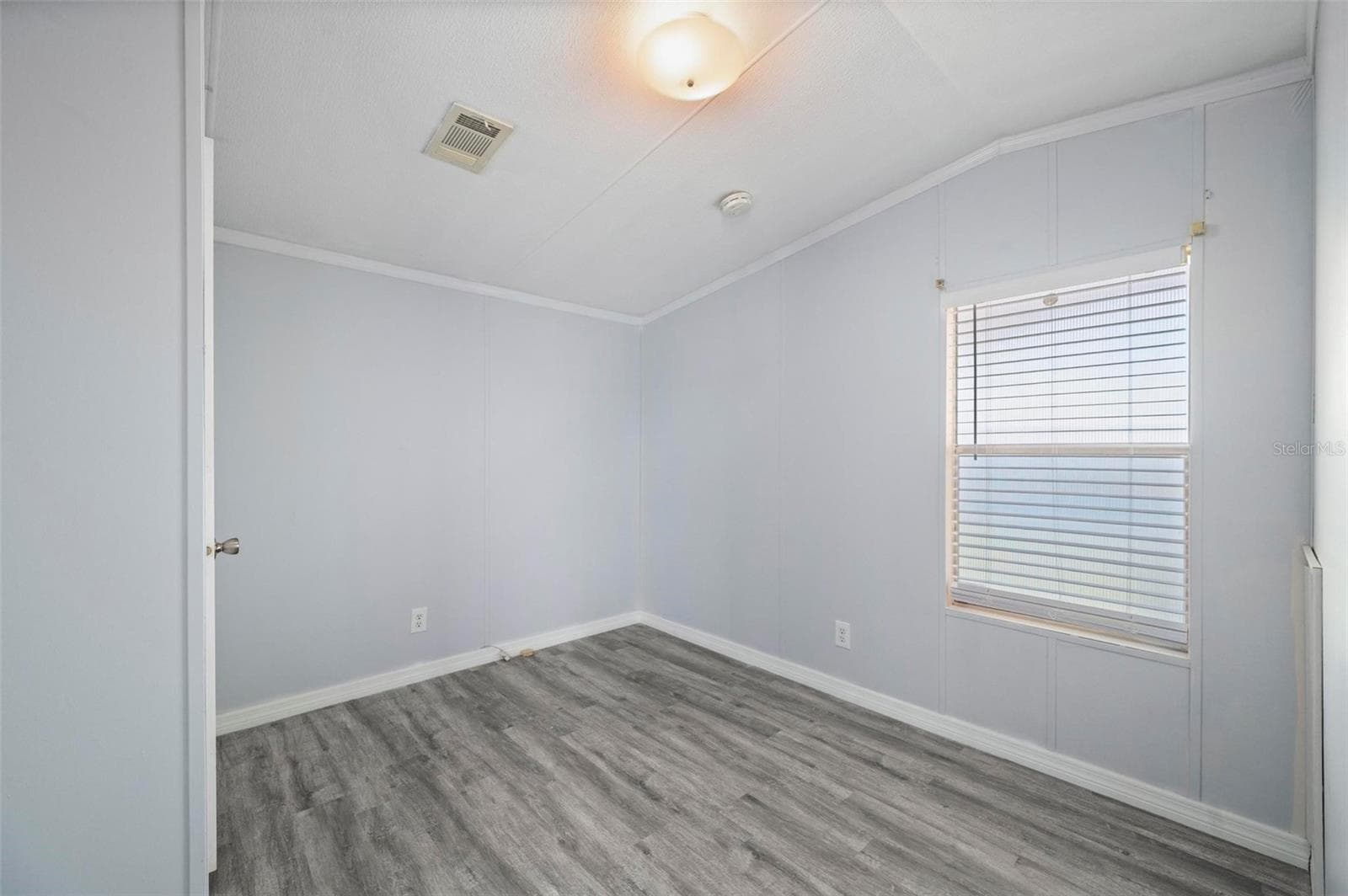 Guest Bedroom - 1000 KINGS HWY #101, PORT CHARLOTTE
