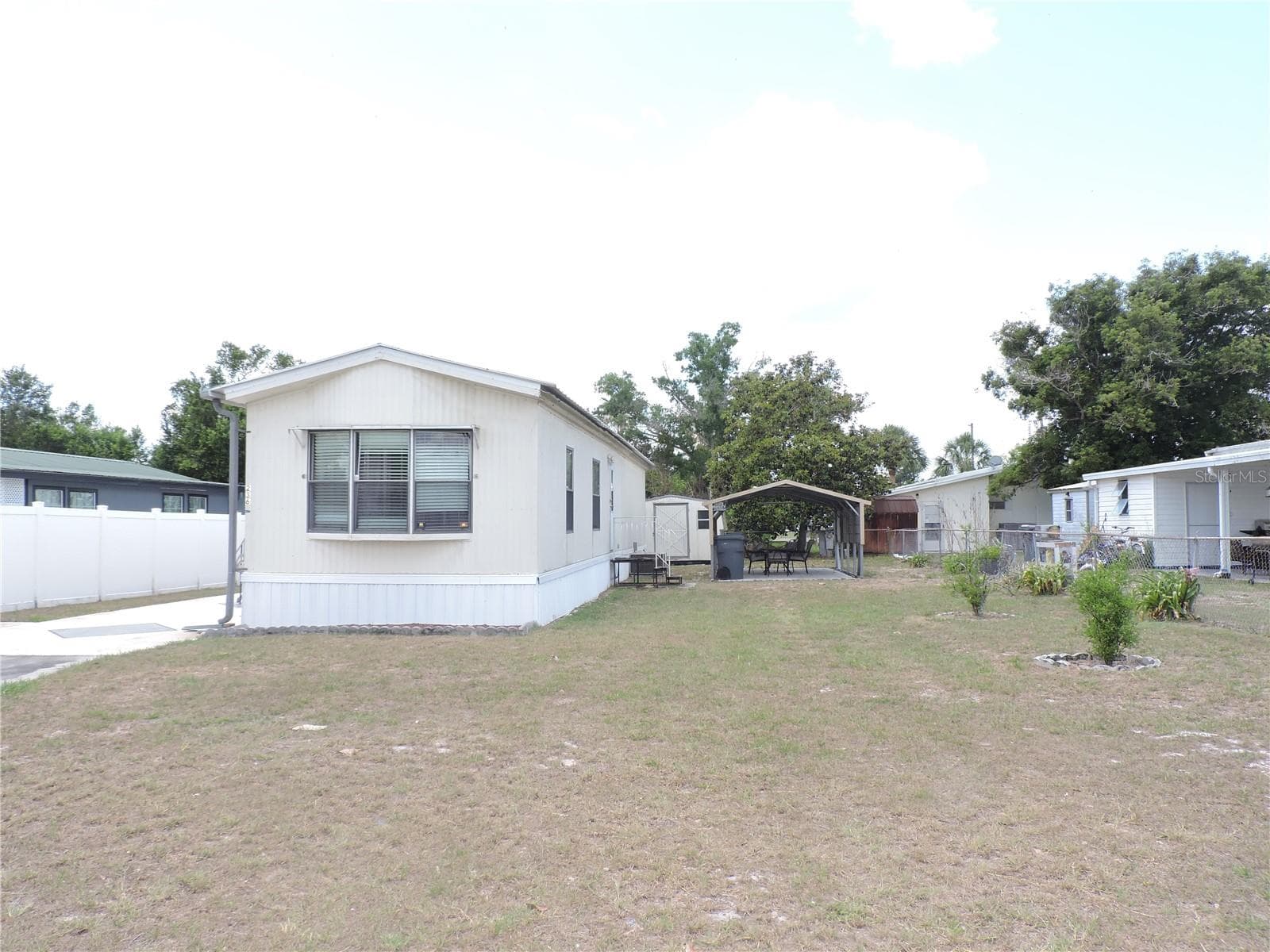 Manufactured Home at 236 2ND AVE N, LAKE WALES, photo 22 of 26