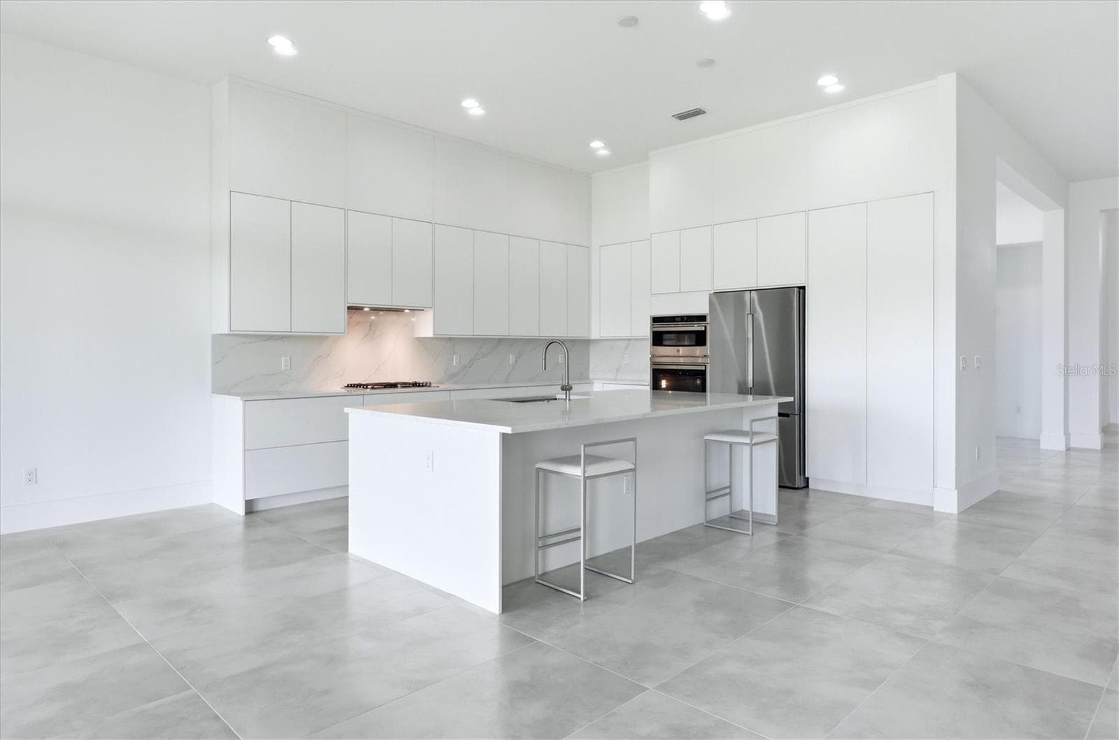 Single Family Residence at 8959 BAROQUE TER, SARASOTA, photo 18 of 64