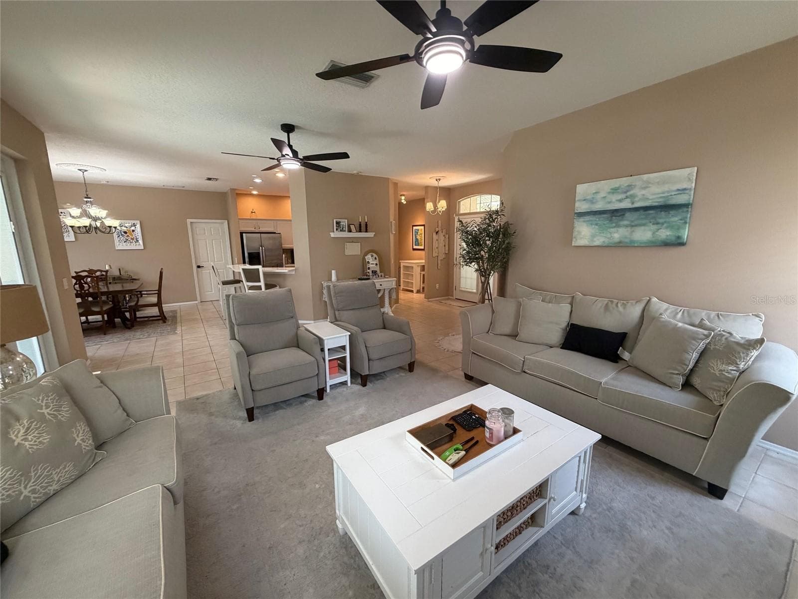 Lots of room to entertain - 217 36TH ST NE, BRADENTON