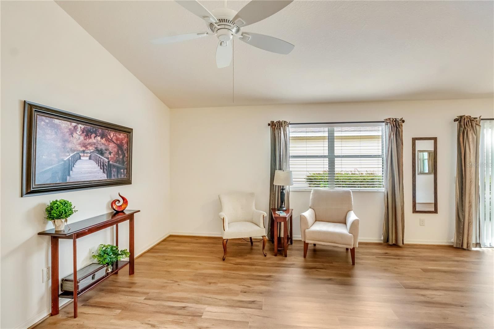 Villa at 1806 QUEENSBURY TER, THE VILLAGES, photo 11 of 28