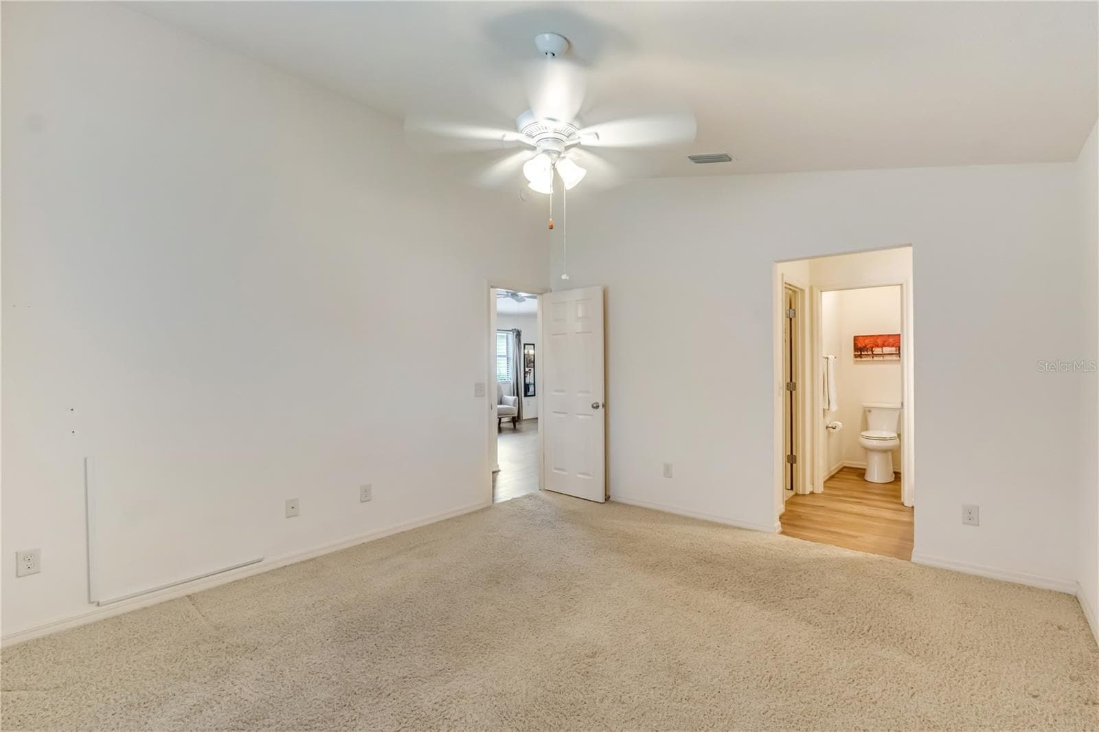 Villa at 1806 QUEENSBURY TER, THE VILLAGES, photo 16 of 28