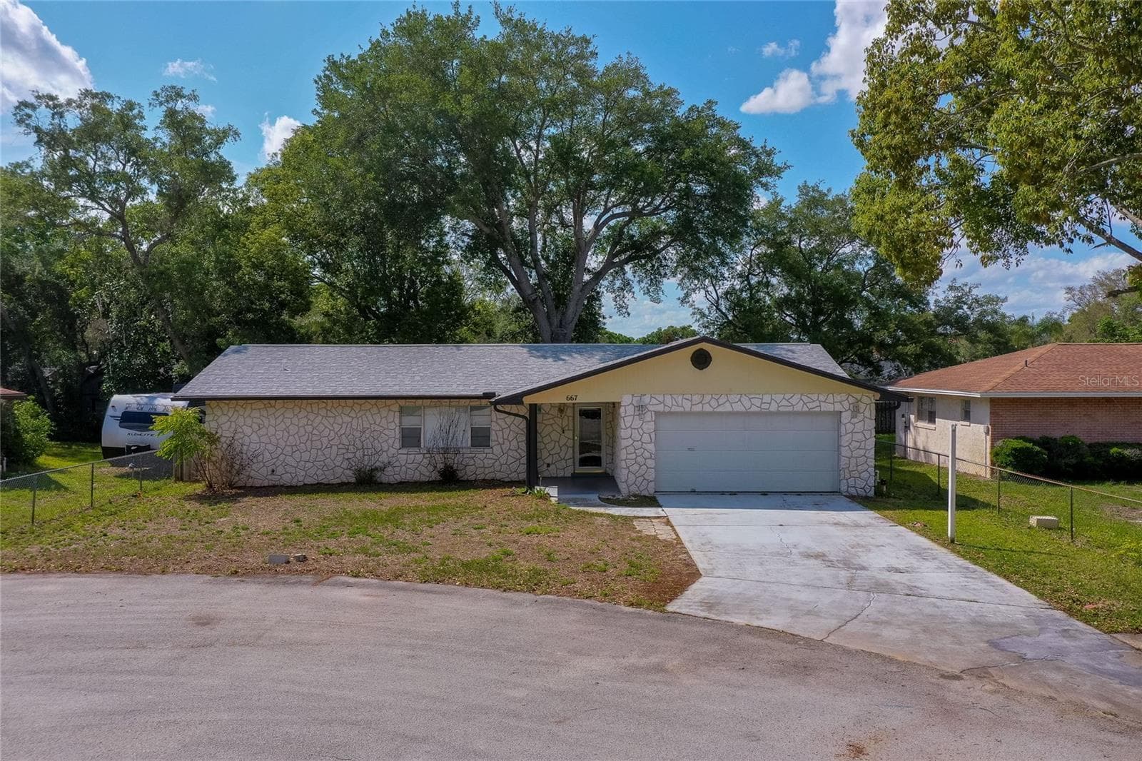 667 GEORGE MILLER CIR