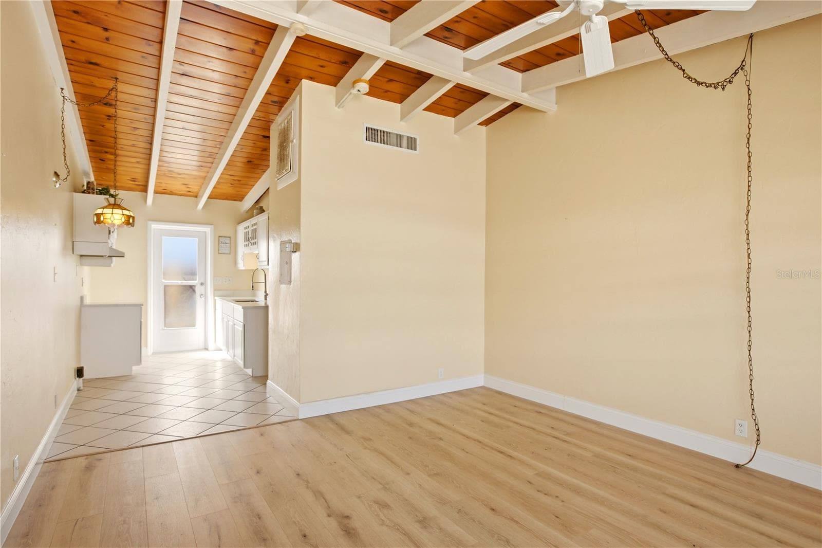 Condominium at 6006 MIDNIGHT PASS RD #48, SARASOTA, photo 7 of 26
