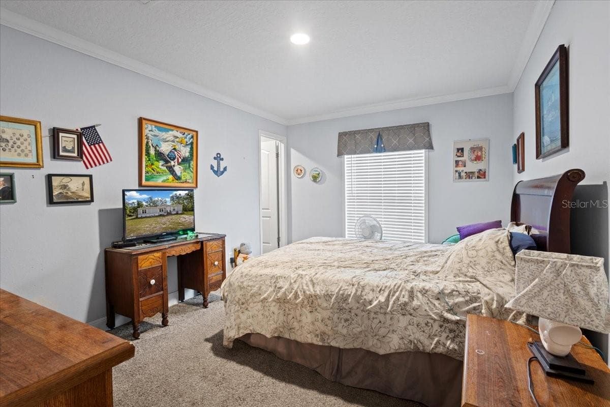 Manufactured Home at INDIAN OAKS, OLD TOWN, photo 17 of 40
