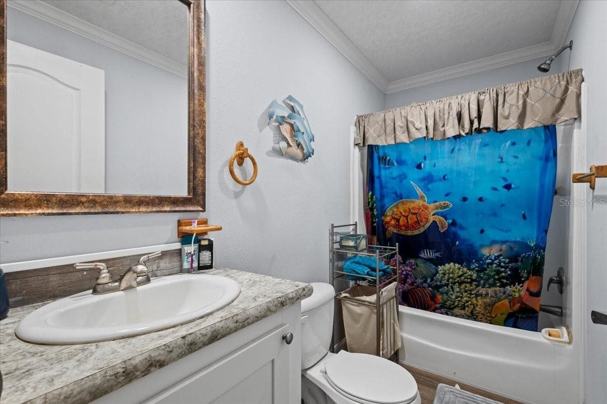 Manufactured Home at INDIAN OAKS, OLD TOWN, photo 19 of 40