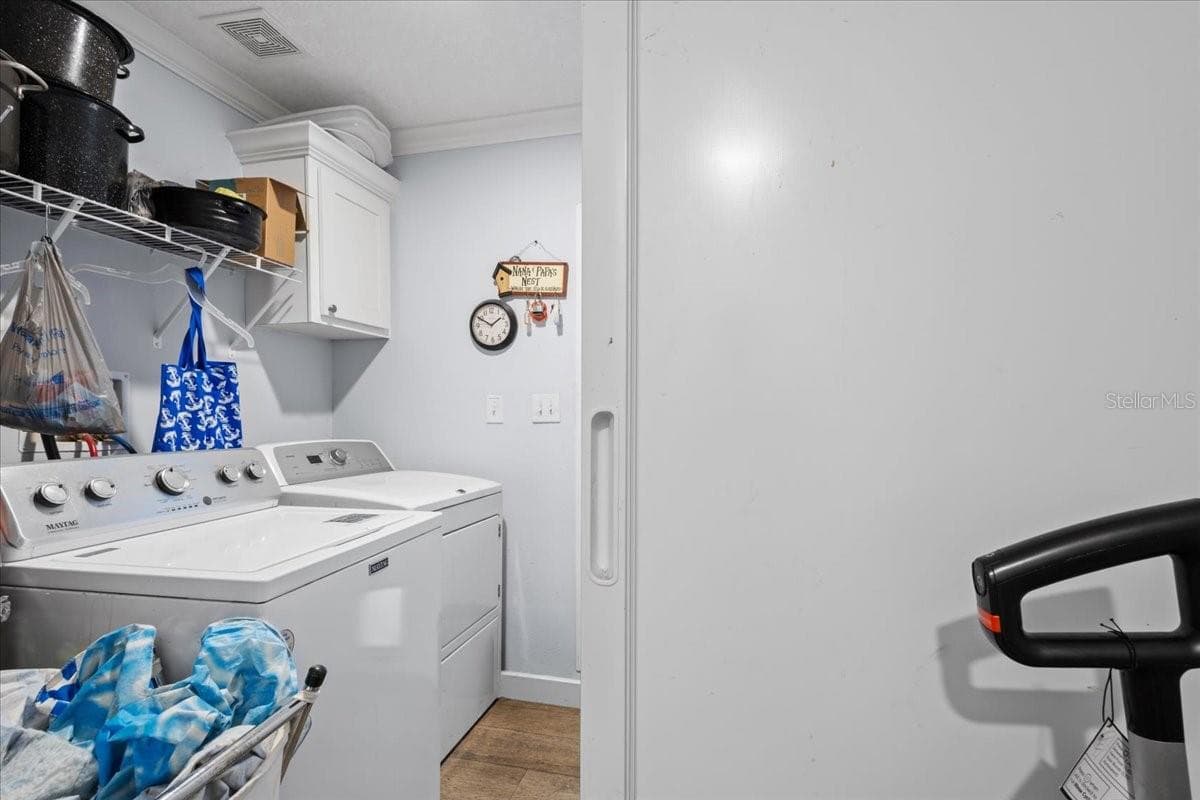 Manufactured Home at INDIAN OAKS, OLD TOWN, photo 22 of 40
