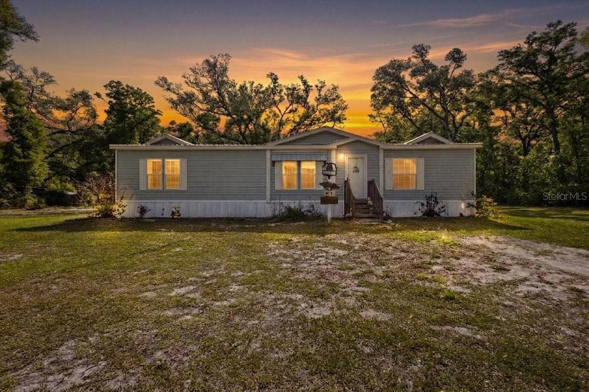 Manufactured Home at INDIAN OAKS, OLD TOWN, photo 31 of 40