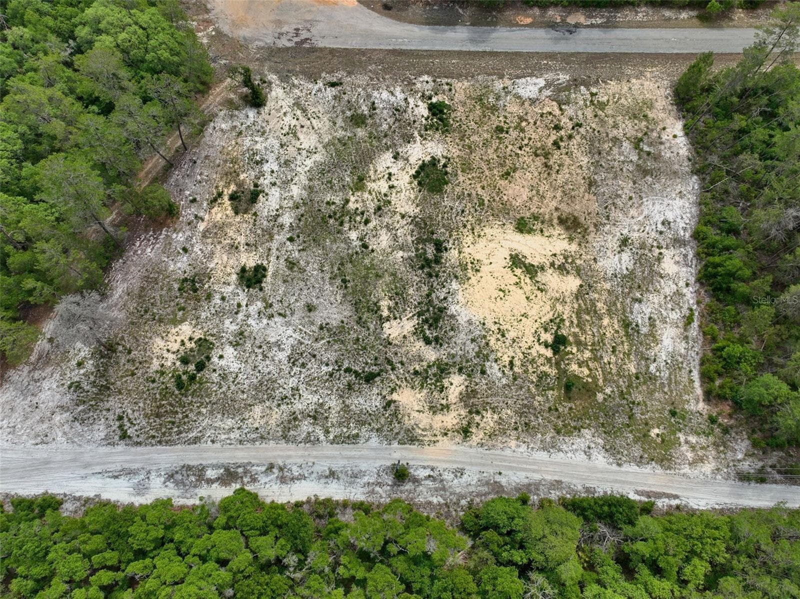 View of subject property facing east - SW 35TH TER, OCALA