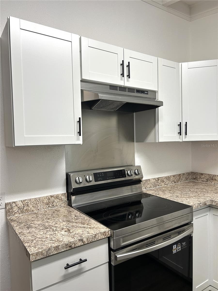 Single Family Residence at 34798 EVERGREEN WAY, DADE CITY, photo 11 of 32