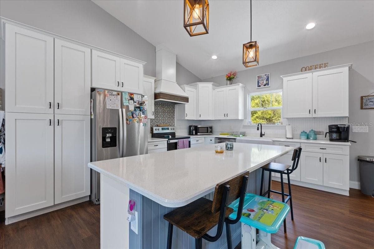 Single Family Residence at 5231 NW 73RD ST, CHIEFLAND, photo 14 of 54