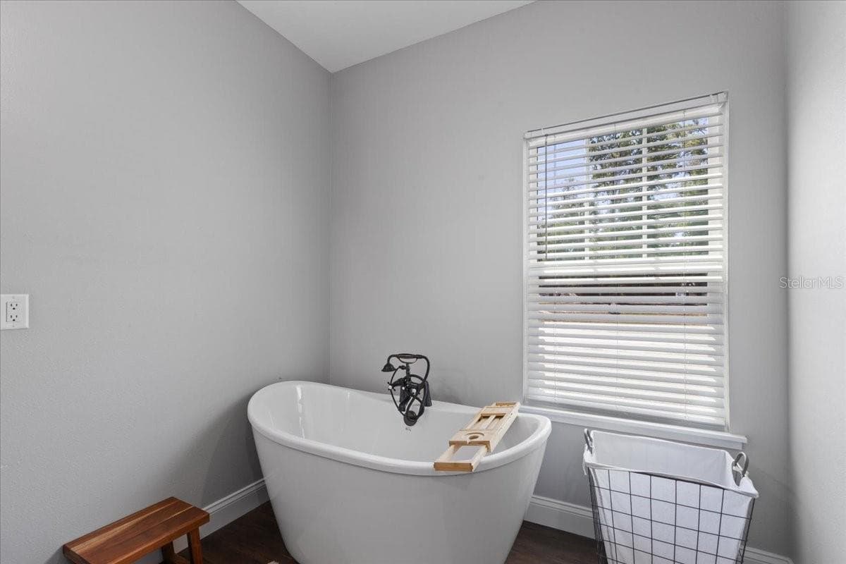 Single Family Residence at 5231 NW 73RD ST, CHIEFLAND, photo 28 of 54
