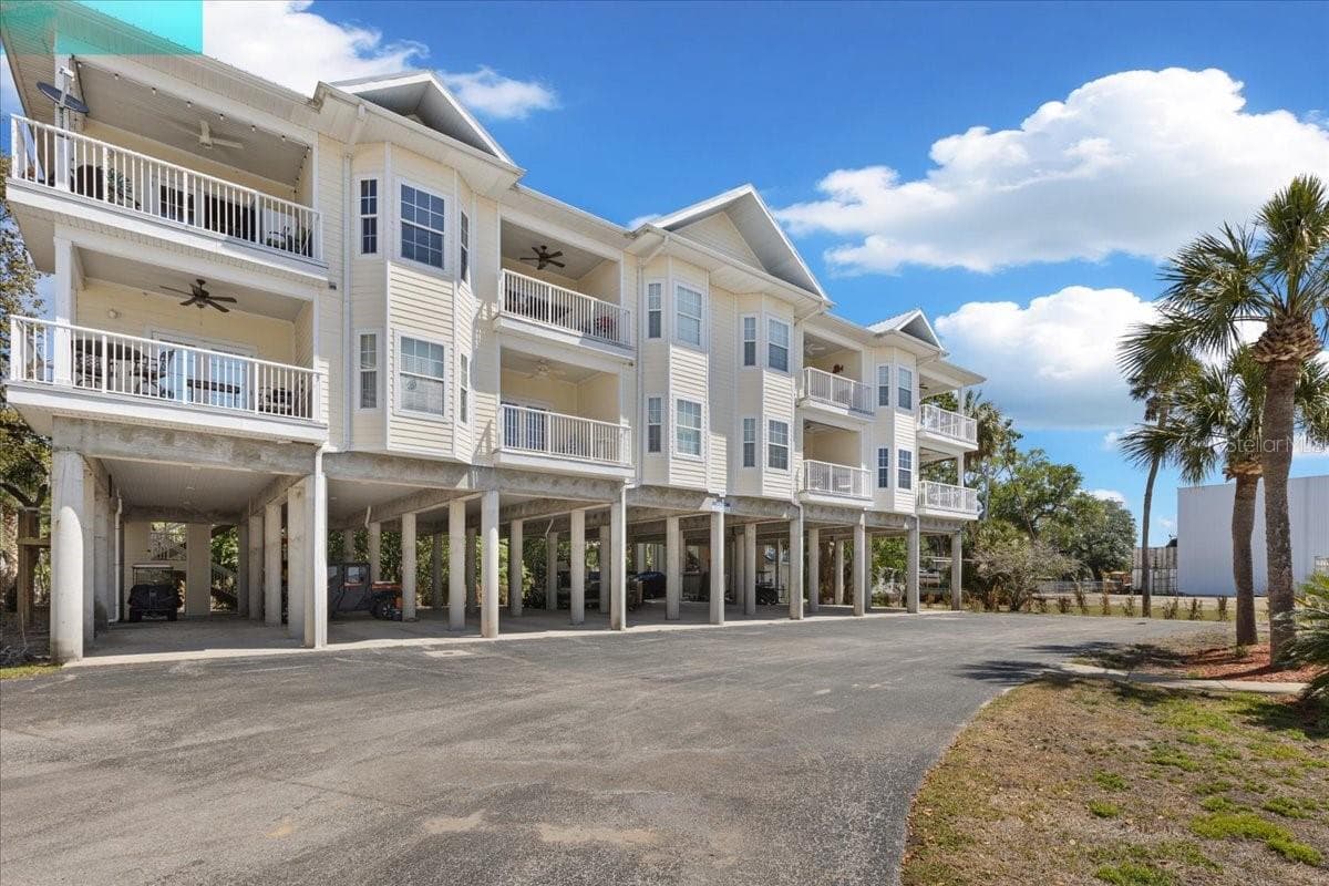 54 SE 910TH AVE #115