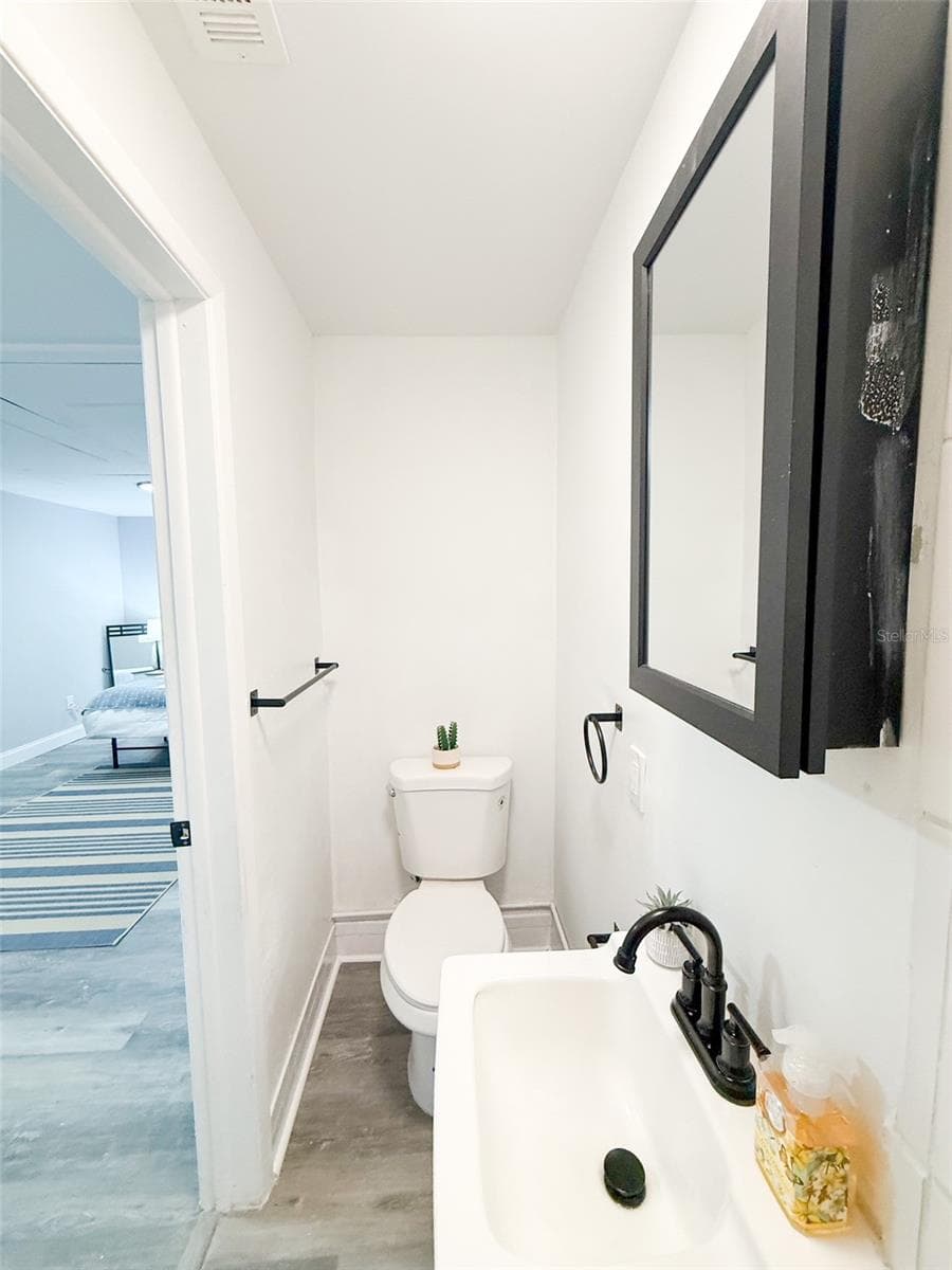 Primary En-Suite - 10805 FILLMORE AVE, PORT RICHEY