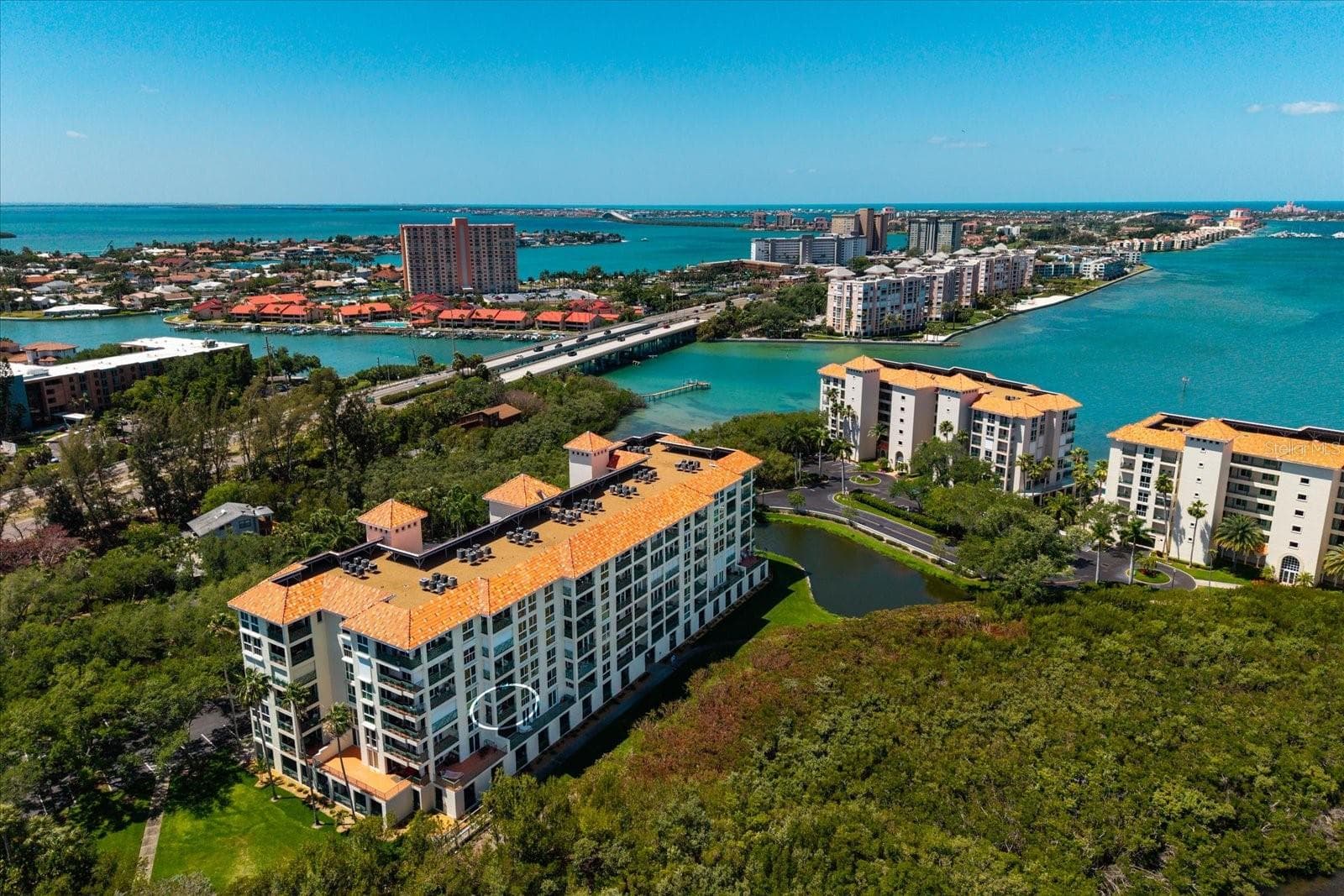Condominium at 4801 OSPREY DR S #207, ST PETERSBURG, photo 4 of 93