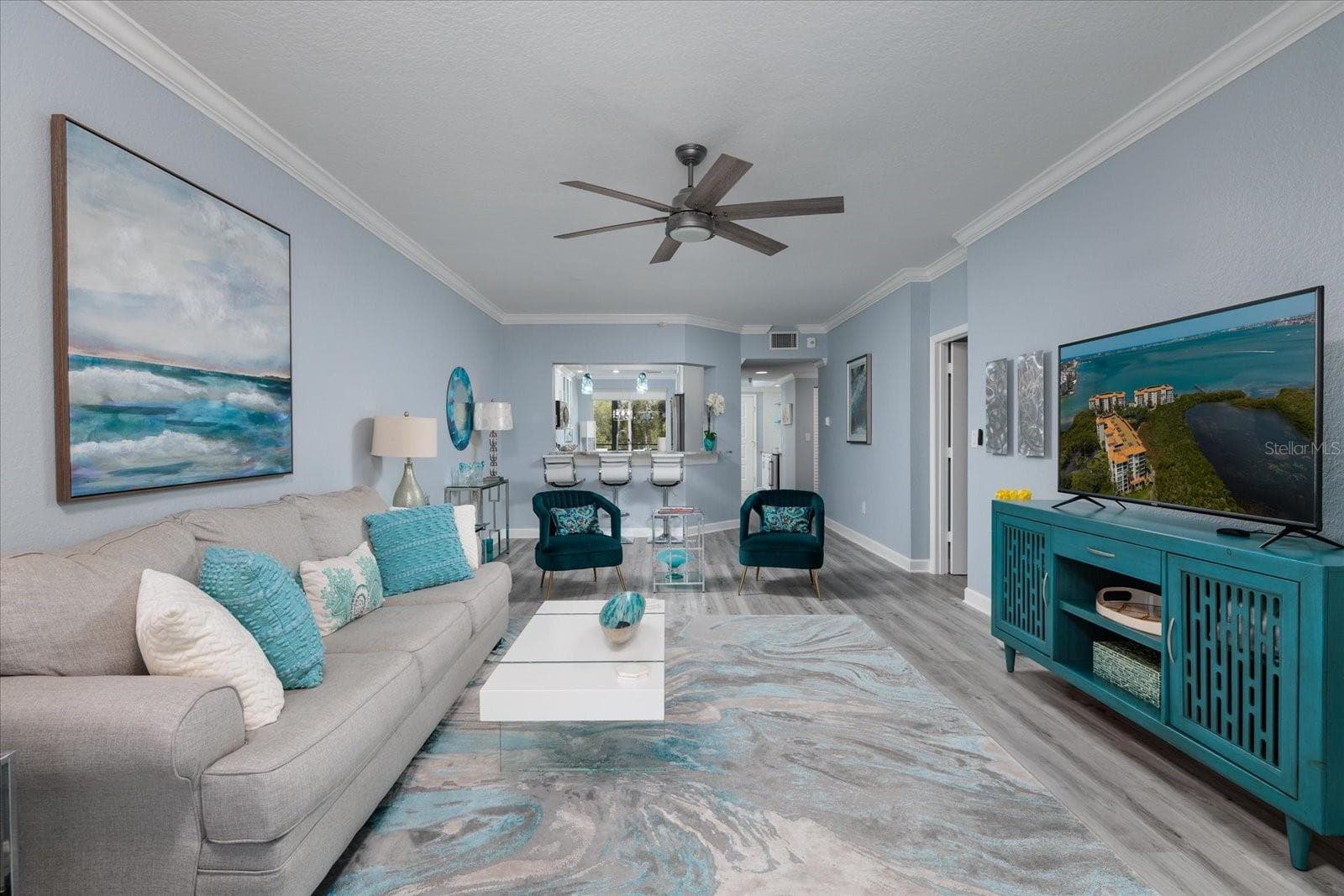 Spacious Living Area - 4801 OSPREY DR S #207, ST PETERSBURG