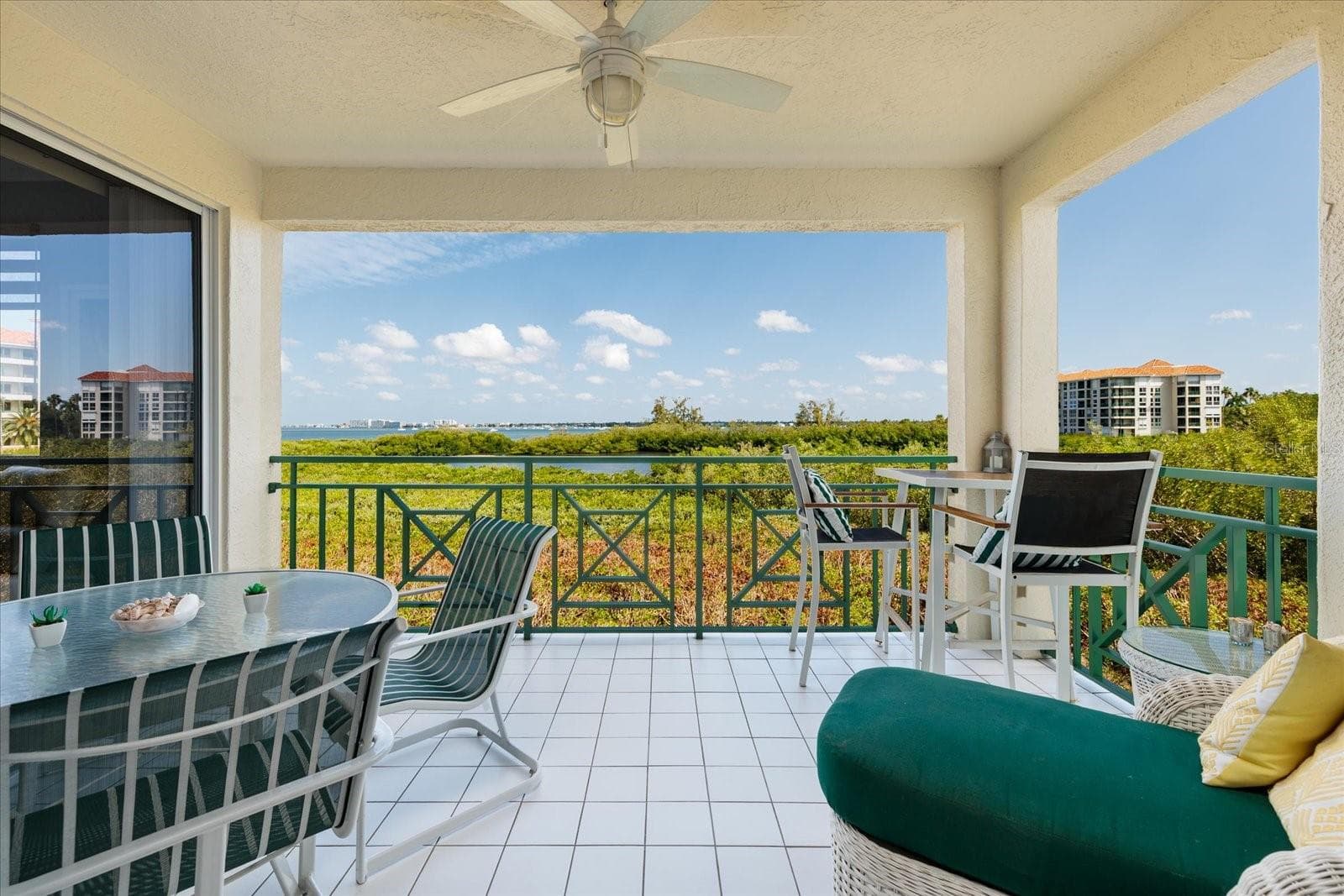Spacious Balcony - 4801 OSPREY DR S #207, ST PETERSBURG