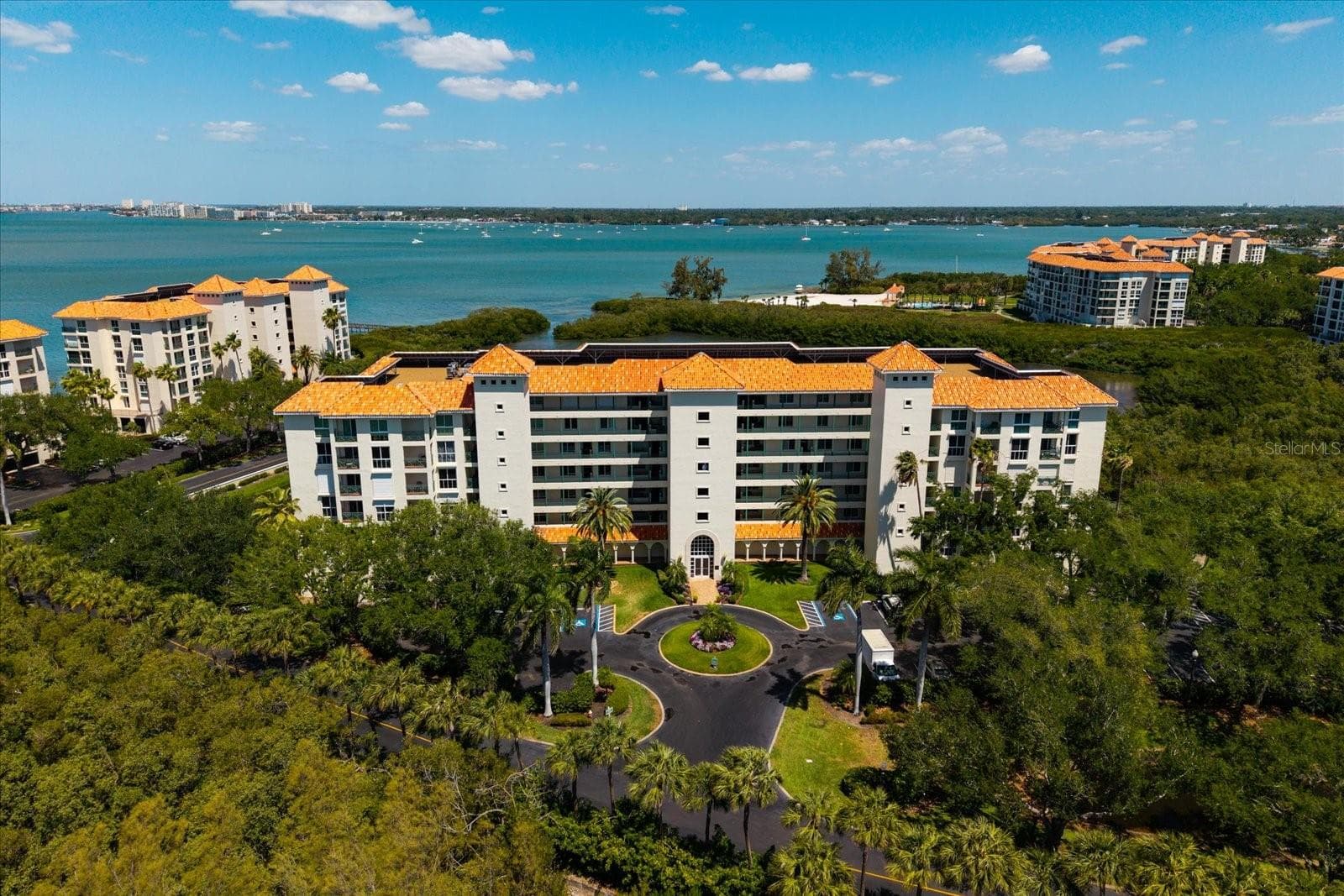 Condominium at 4801 OSPREY DR S #207, ST PETERSBURG, photo 43 of 93