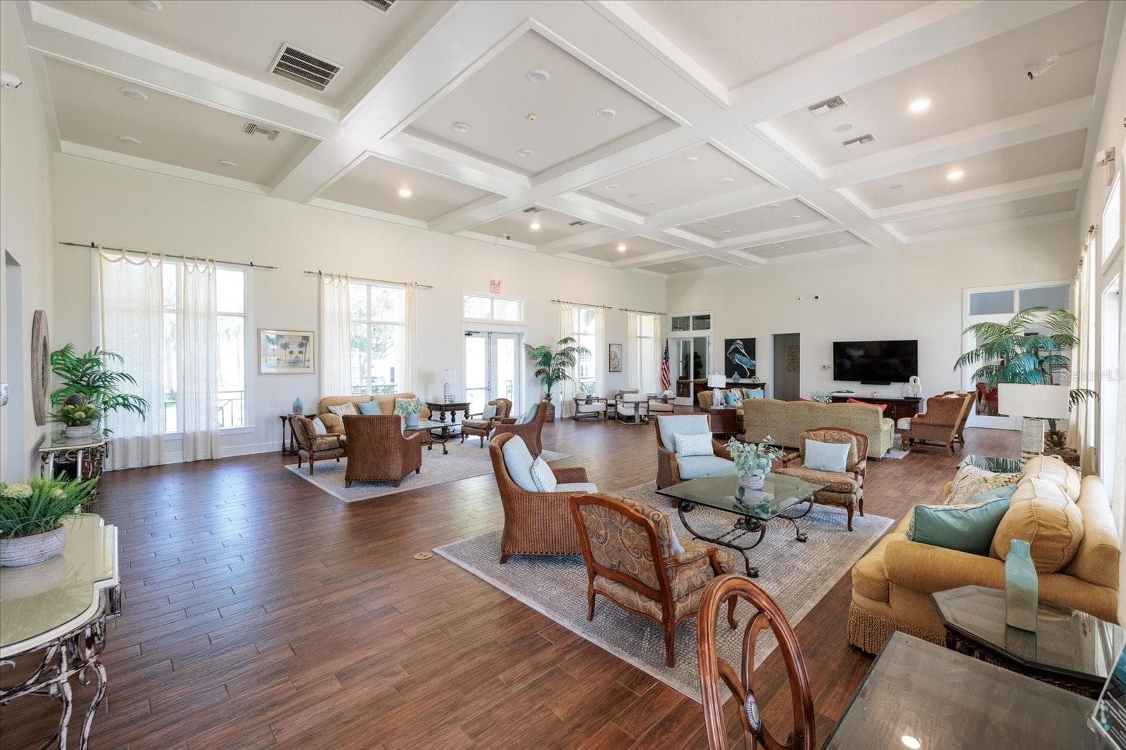 Condominium at 4801 OSPREY DR S #207, ST PETERSBURG, photo 57 of 93