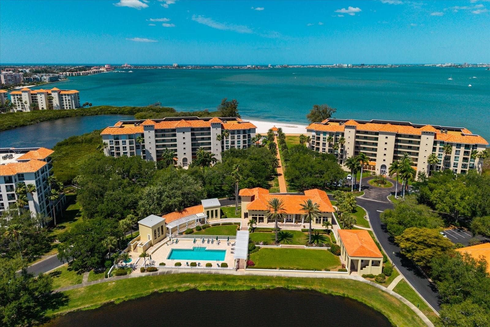 Condominium at 4801 OSPREY DR S #207, ST PETERSBURG, photo 67 of 93