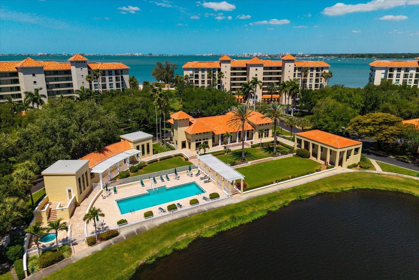 Condominium at 4801 OSPREY DR S #207, ST PETERSBURG, photo 68 of 93