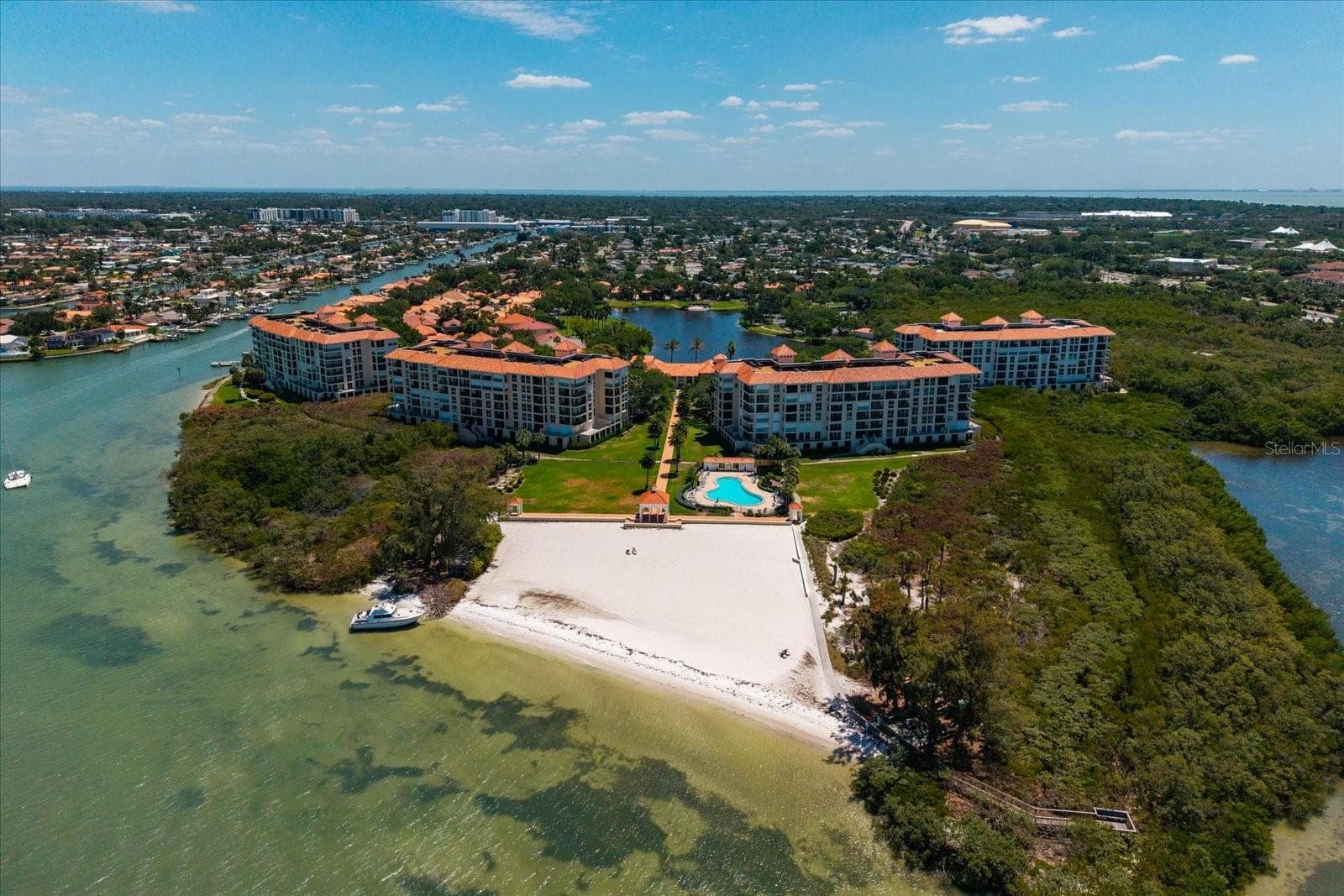 Condominium at 4801 OSPREY DR S #207, ST PETERSBURG, photo 89 of 93
