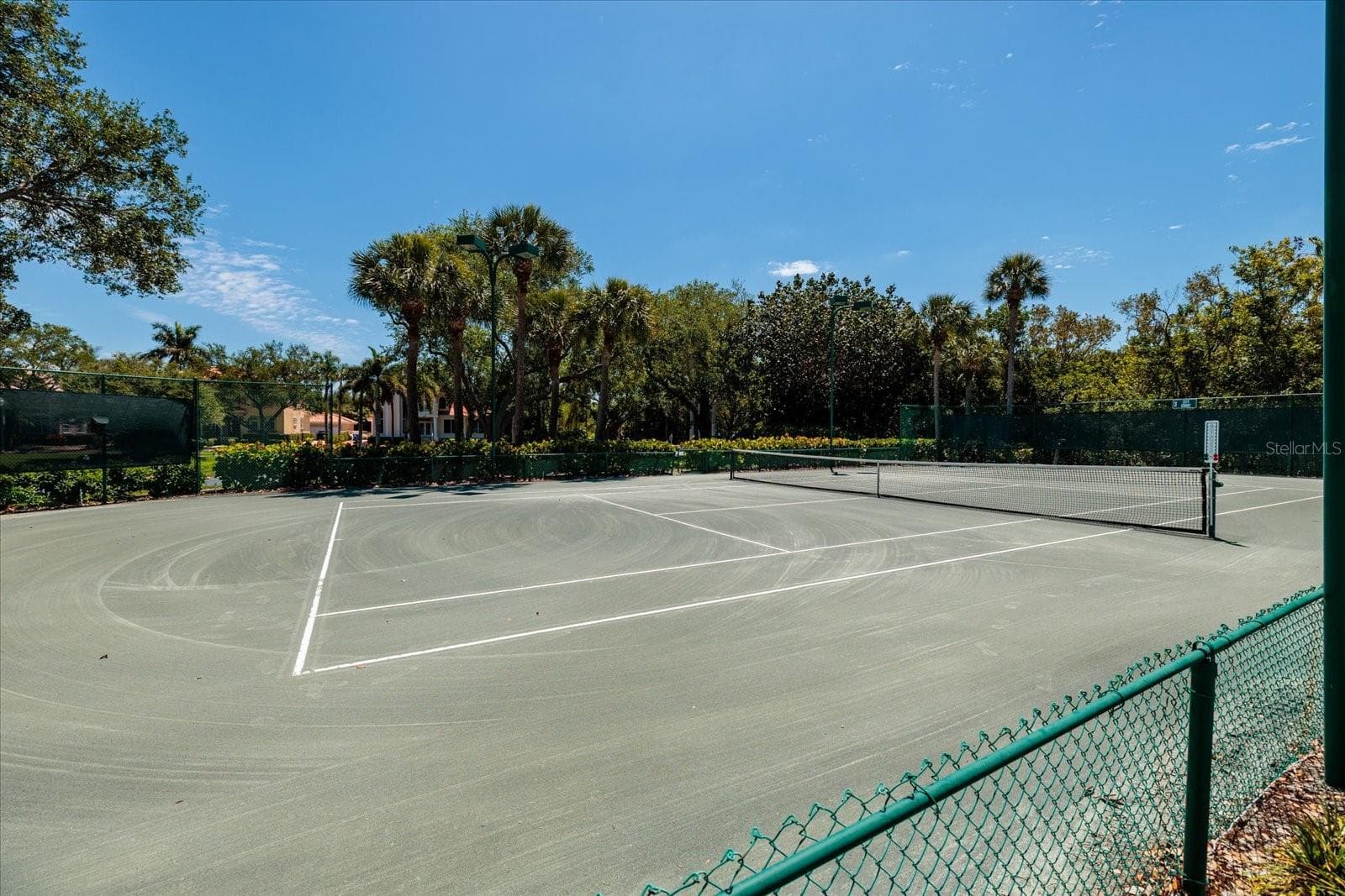 Tennis Court - 4801 OSPREY DR S #207, ST PETERSBURG