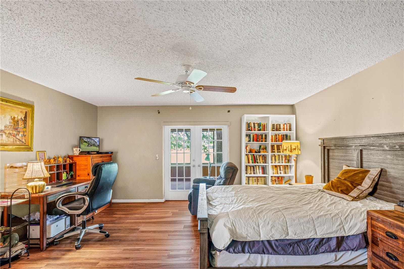 Spacious Enough for Sitting Area - 524 CROOKED STICK DR, DAYTONA BEACH