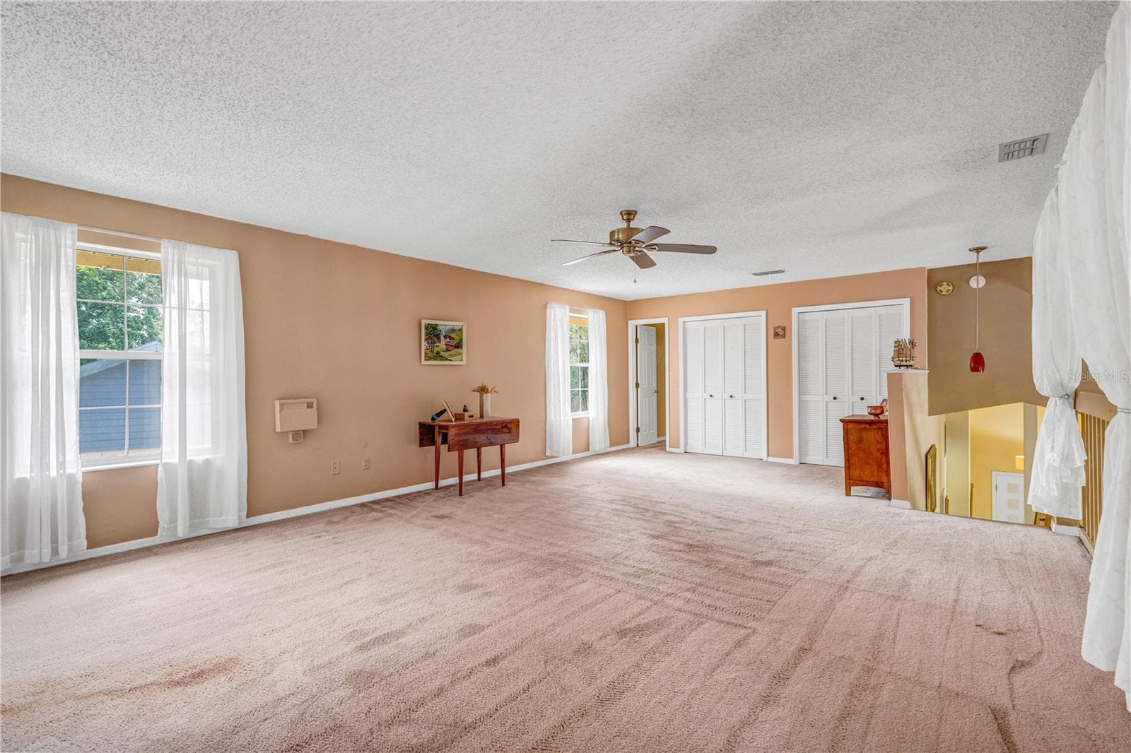 Look at all that Space! - 524 CROOKED STICK DR, DAYTONA BEACH