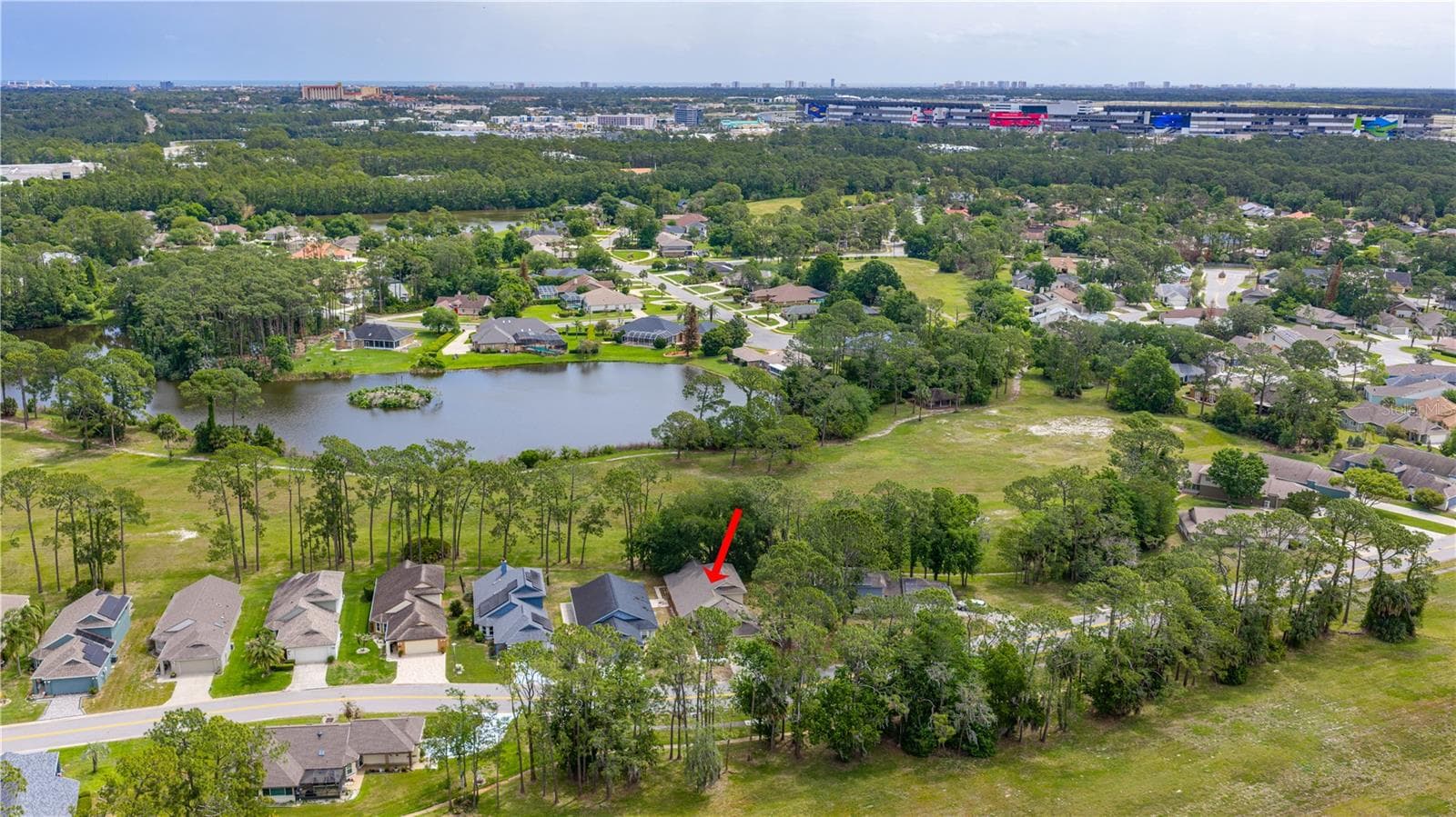 Close to Daytona International Speedway - 524 CROOKED STICK DR, DAYTONA BEACH