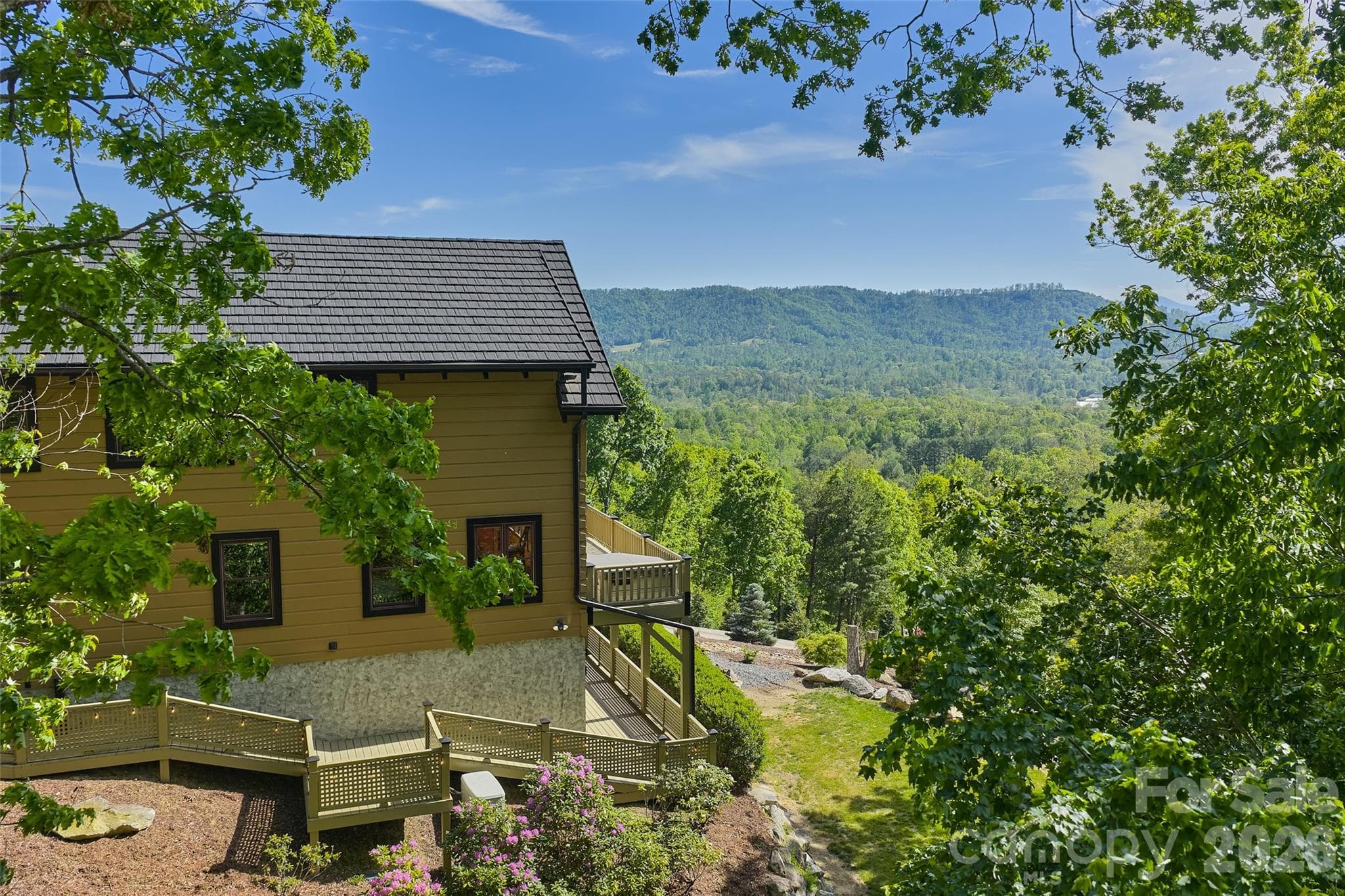 Single Family Residence at Weaverville, photo 3 of 48