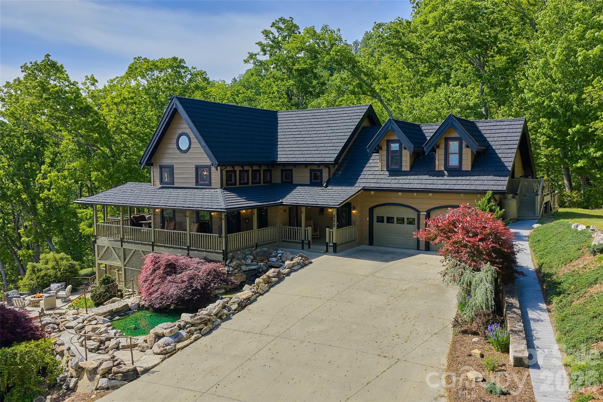 Single Family Residence at Weaverville, photo 4 of 48
