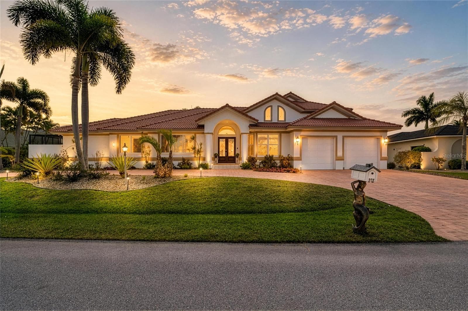 Single Family Residence at 524 LA CARUNA CT, PUNTA GORDA, photo 4 of 66