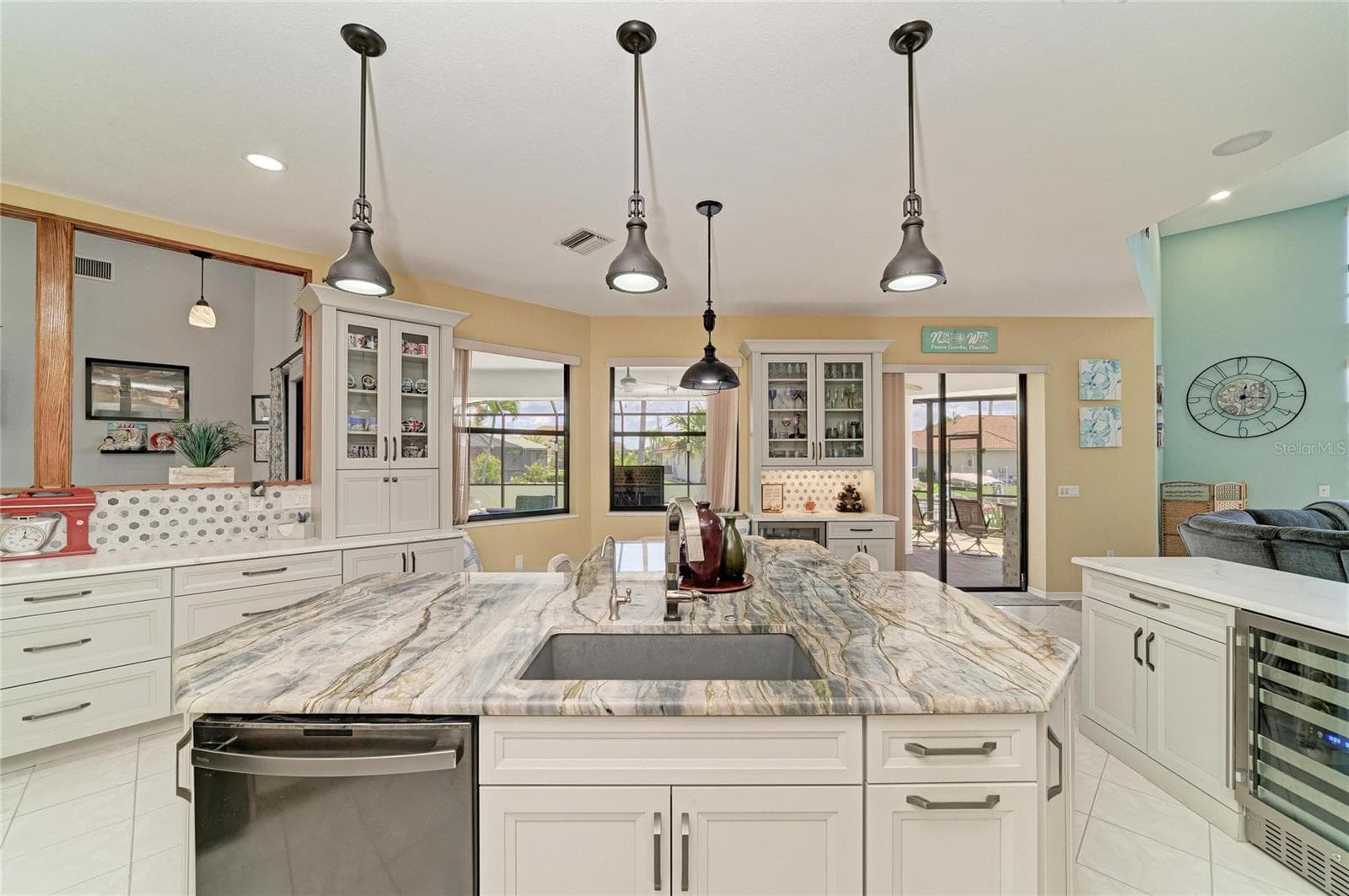 Single Family Residence at 524 LA CARUNA CT, PUNTA GORDA, photo 9 of 66