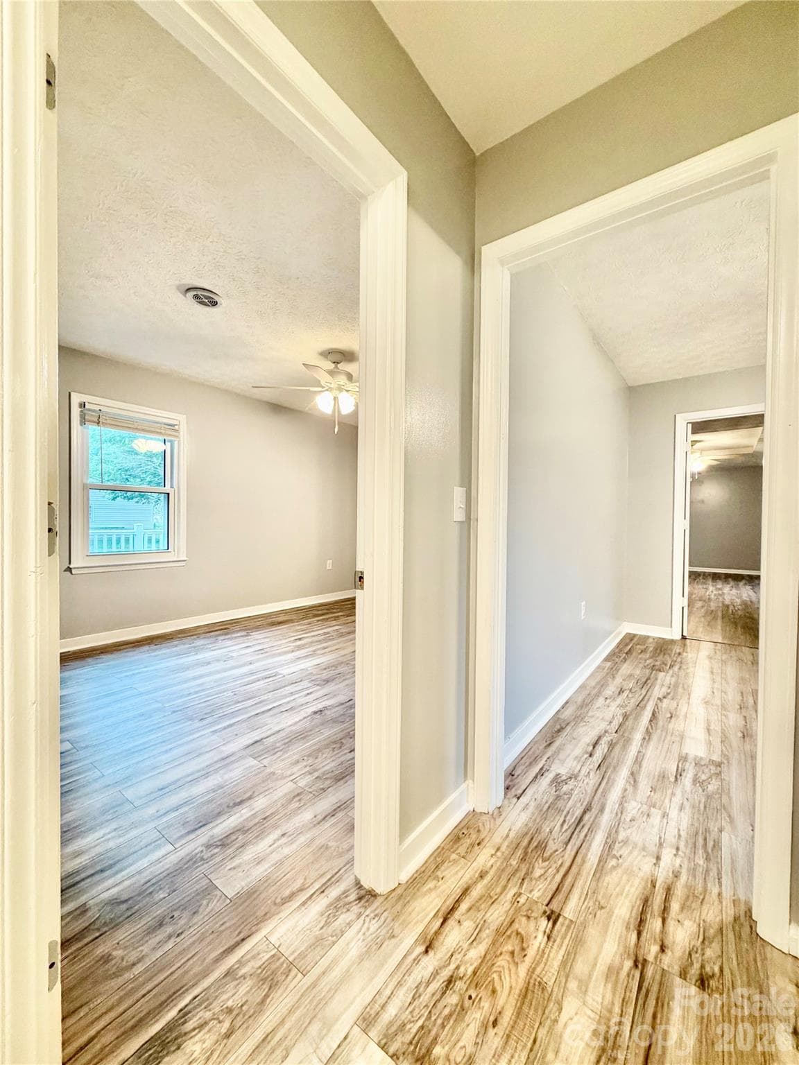 Single Family Residence at 1586 Kenlane Drive, Hickory, photo 12 of 24