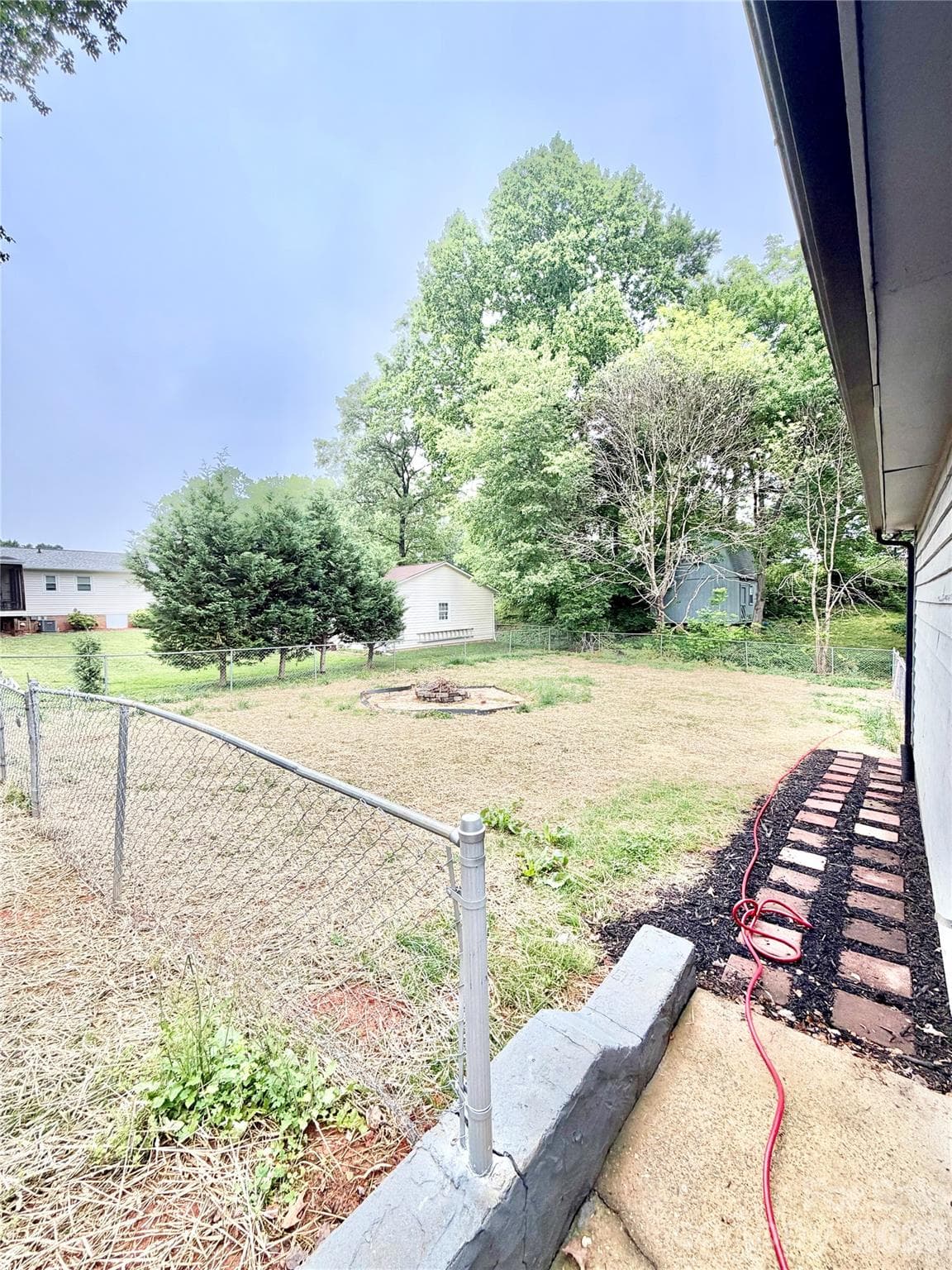 Single Family Residence at 1586 Kenlane Drive, Hickory, photo 24 of 24