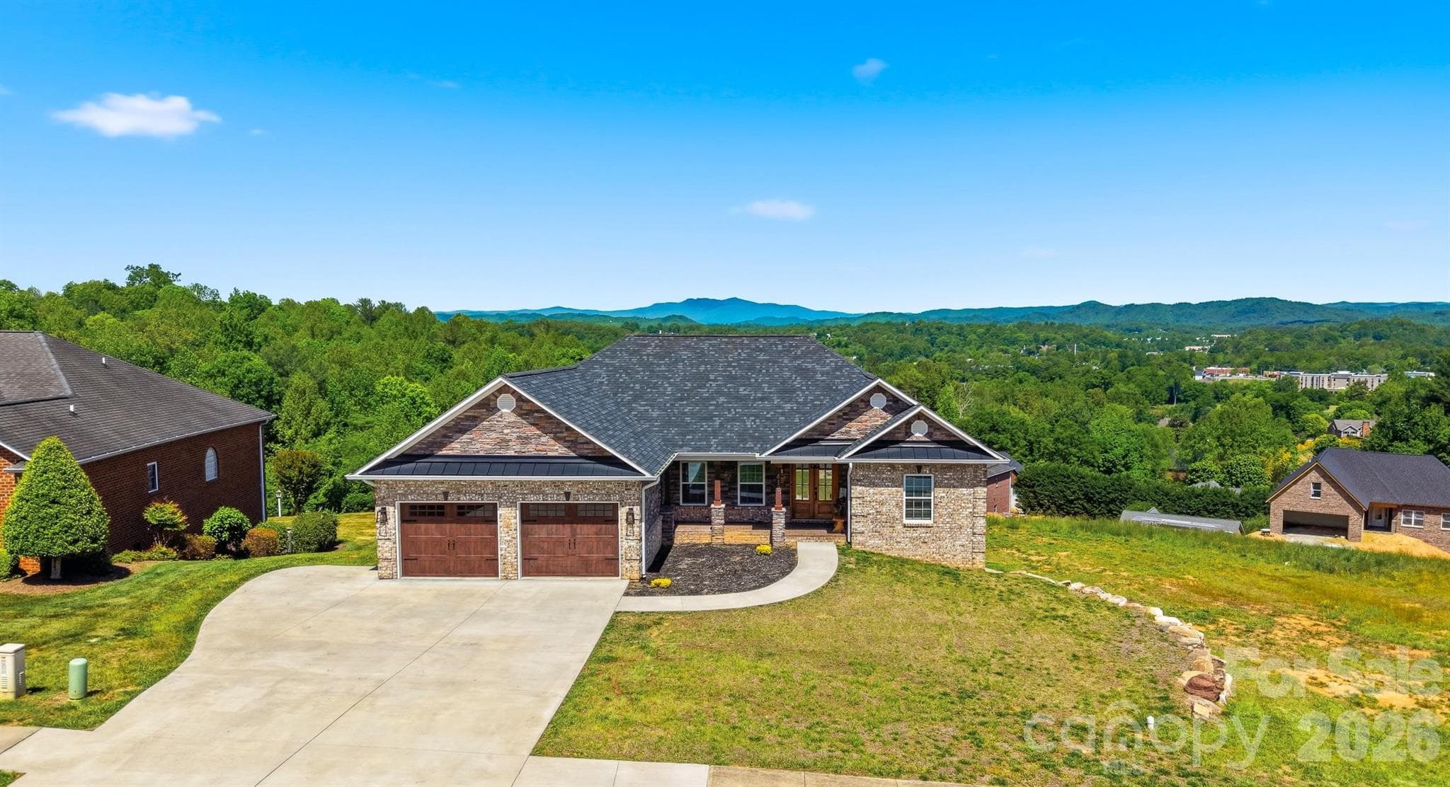 Single Family Residence at Lenoir, photo 2 of 34