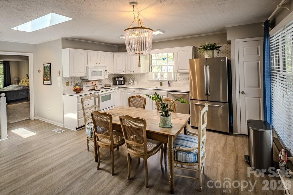 Single Family Residence at 38 Rocky Meadows Road, Newland, photo 8 of 48