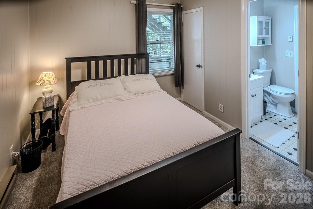 3rd bedroom with Jack and Jill bathroom in between - 38 Rocky Meadows Road, Newland