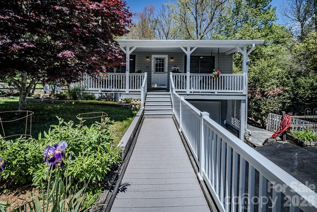 Single Family Residence at 38 Rocky Meadows Road, Newland, photo 36 of 48
