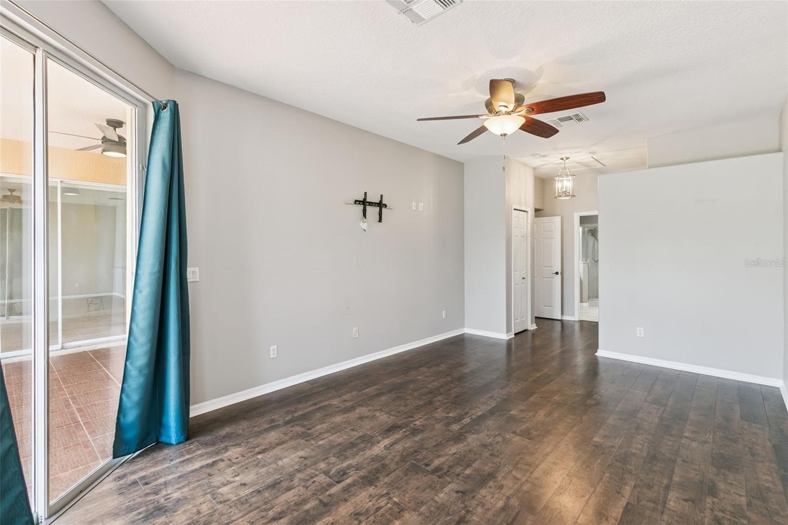 Primary bedroom. - 237 STRATHMORE CIR, KISSIMMEE