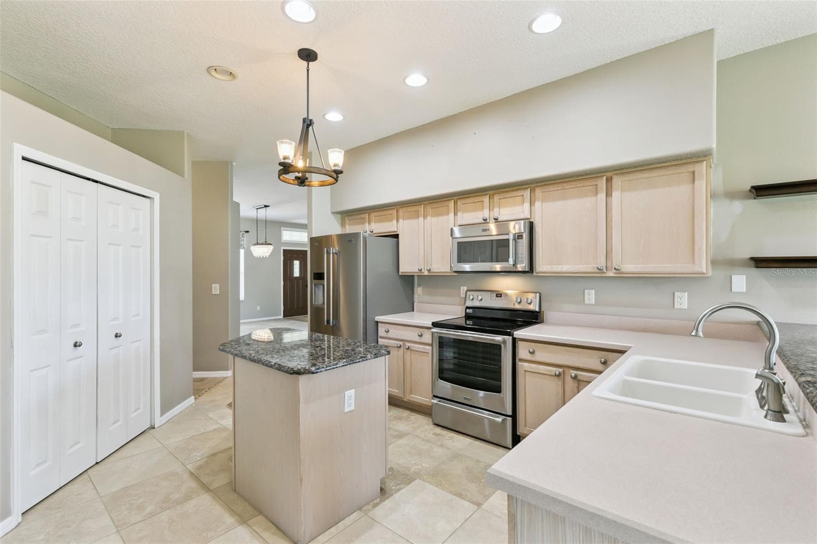 Single Family Residence at 237 STRATHMORE CIR, KISSIMMEE, photo 22 of 55