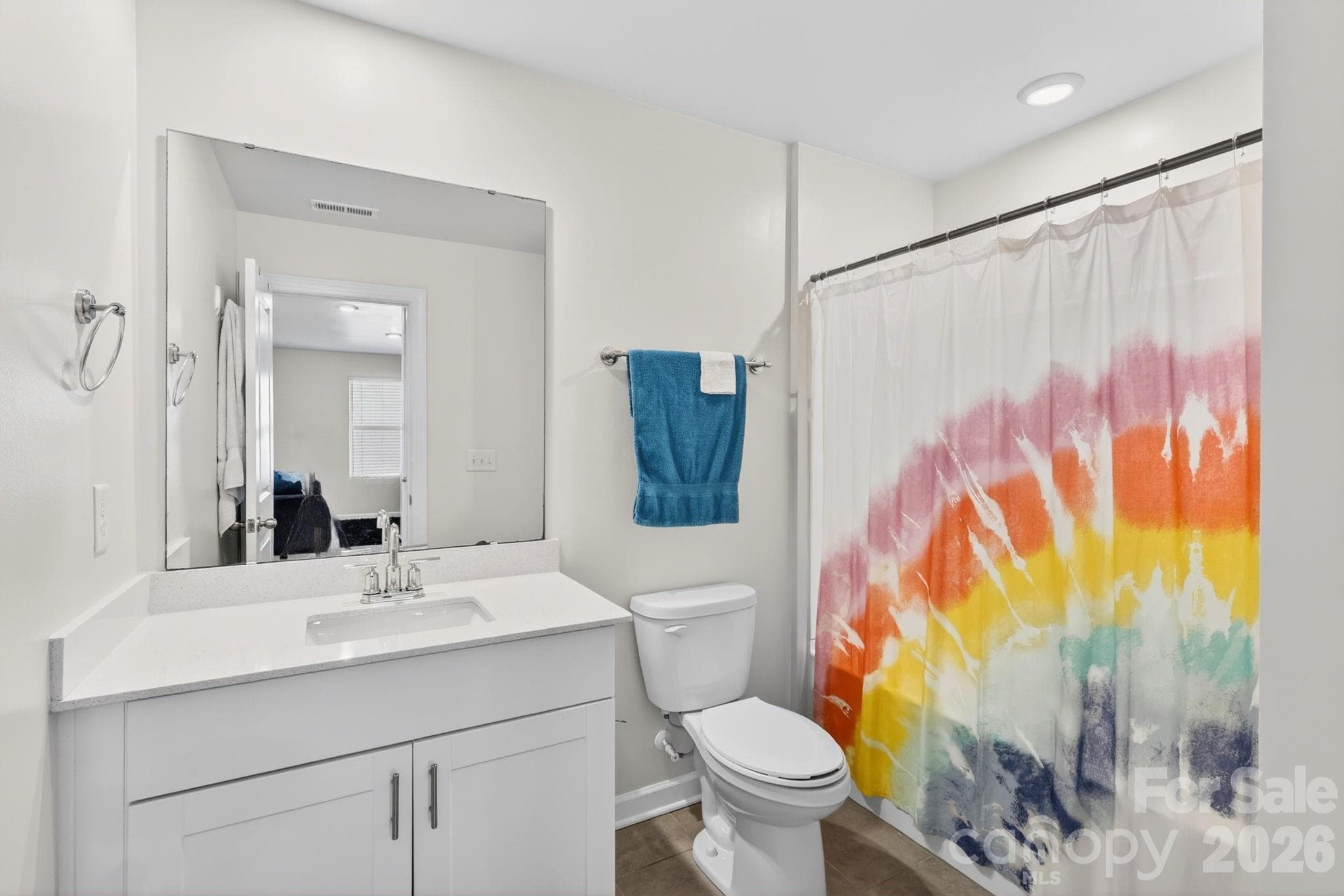 Full Bathroom - 1009 Jeffery Dean Court, Albemarle