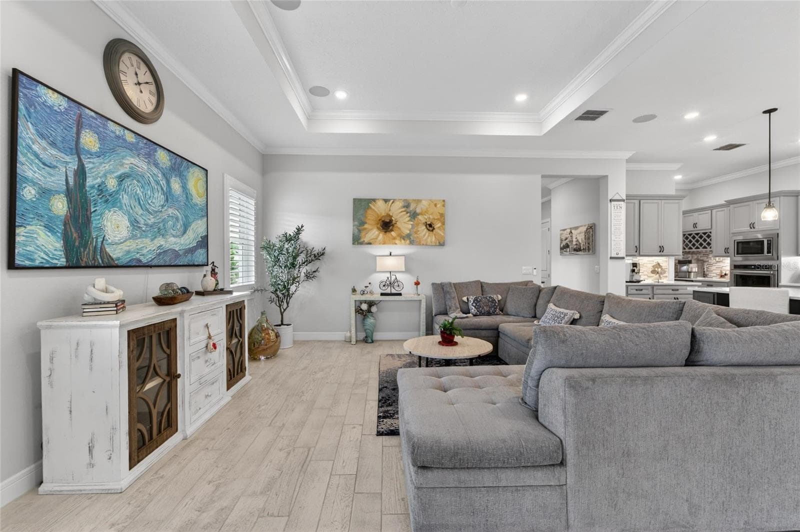 Great room - 18752 HORIZON VIEW PT, LAND O LAKES